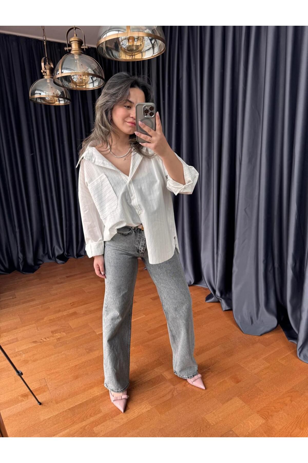 BÜŞRA PERKER Straight Jean Gri