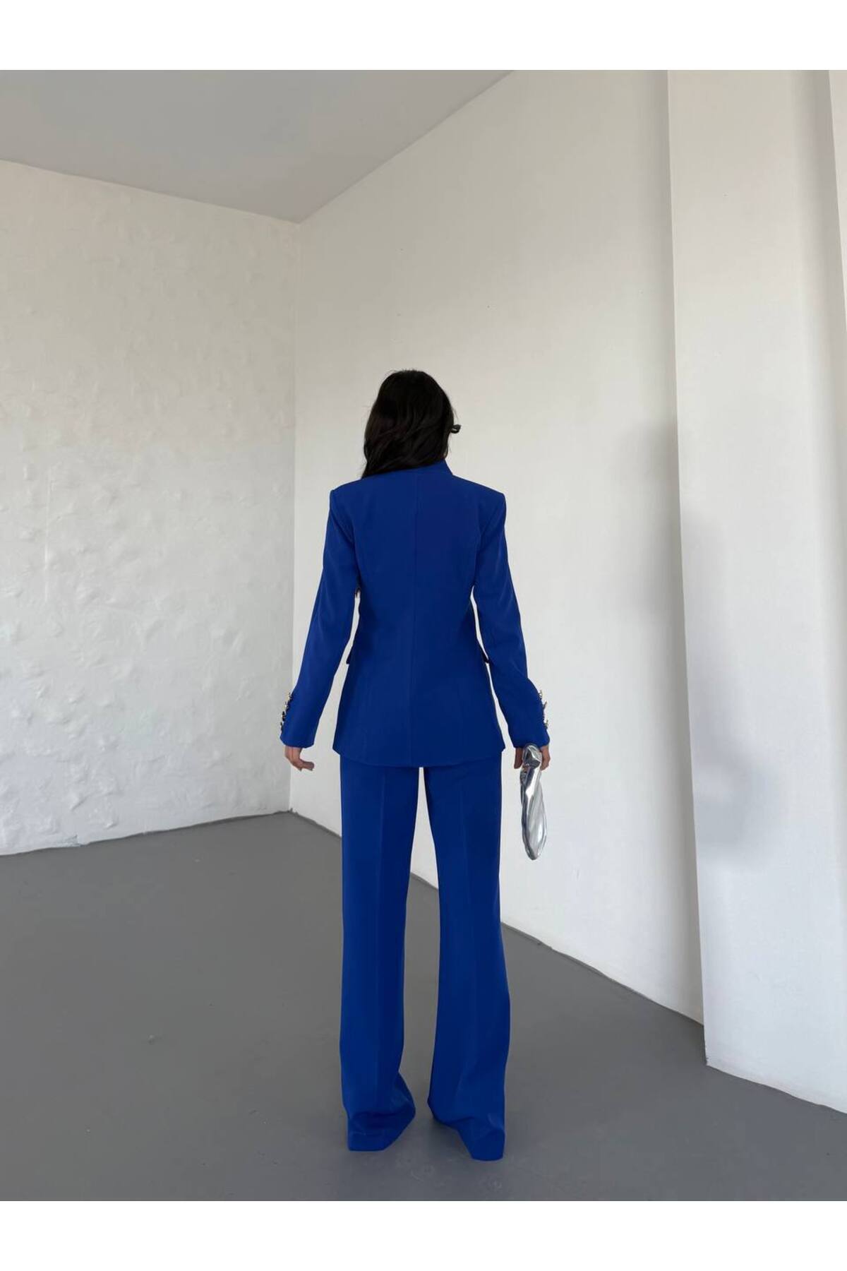 Women's Single Large Button Blazer and Pants Set - Görsel 3