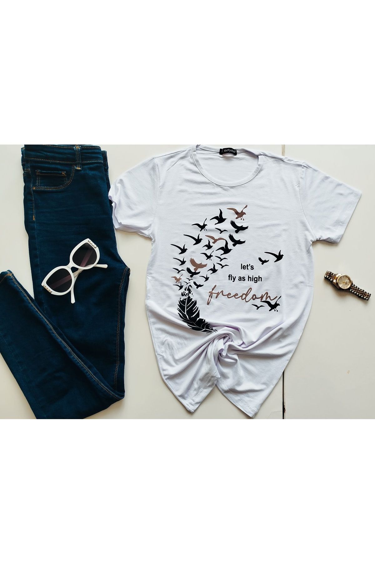 e-Btk Giyim Beyaz T-Shirt
