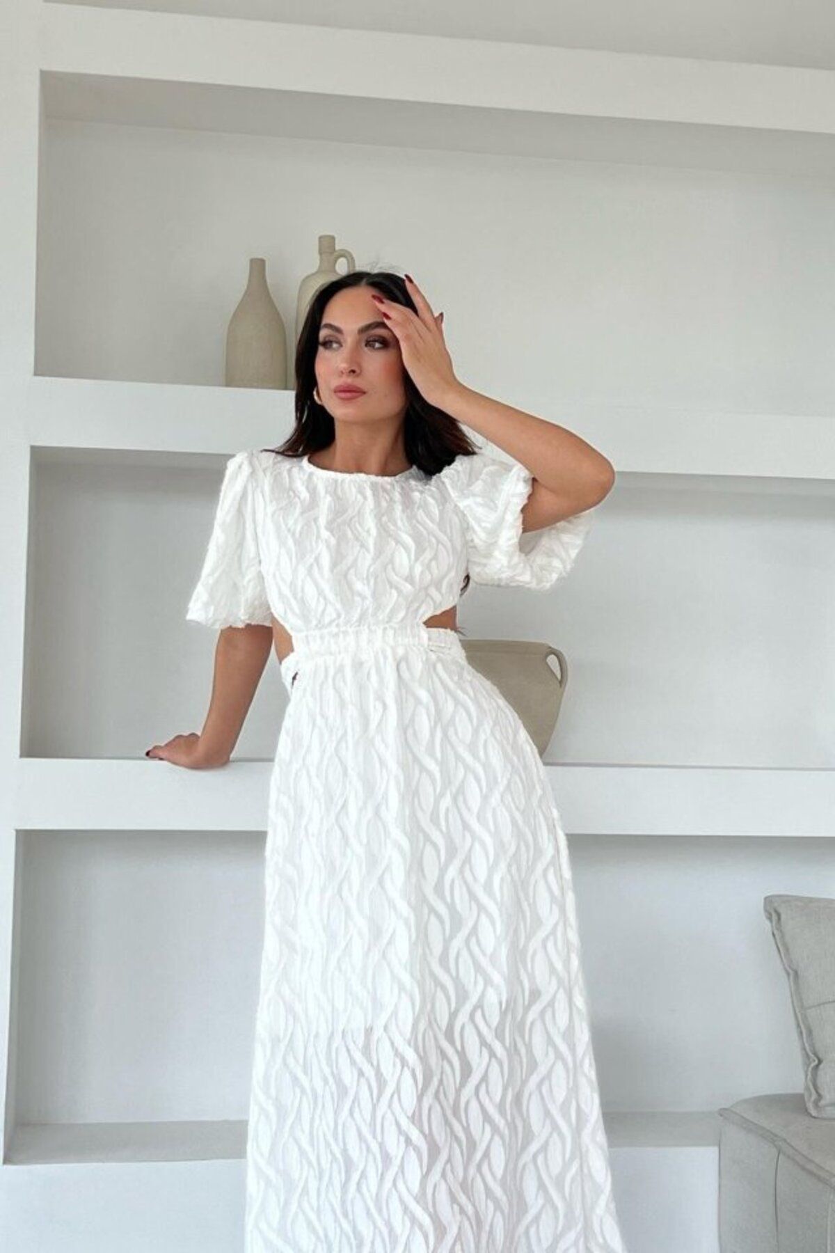 ARUZ MODA Beyaz Balon Kol Kuşaklı Elbise