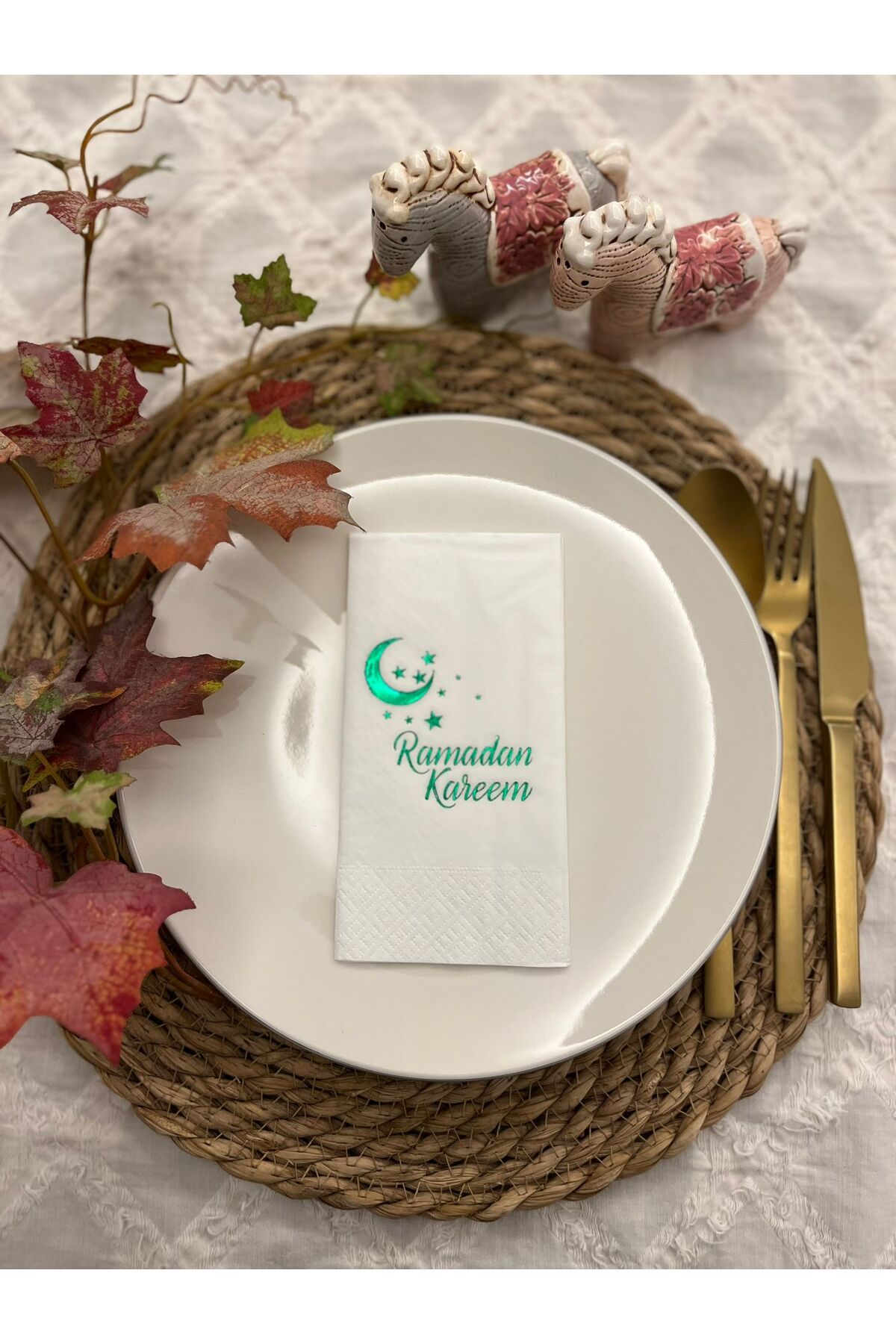 kidspartim Yeşil Yaldızlı Beyaz Ramadan Kareem Ay Desenli Peçete 16 Adet