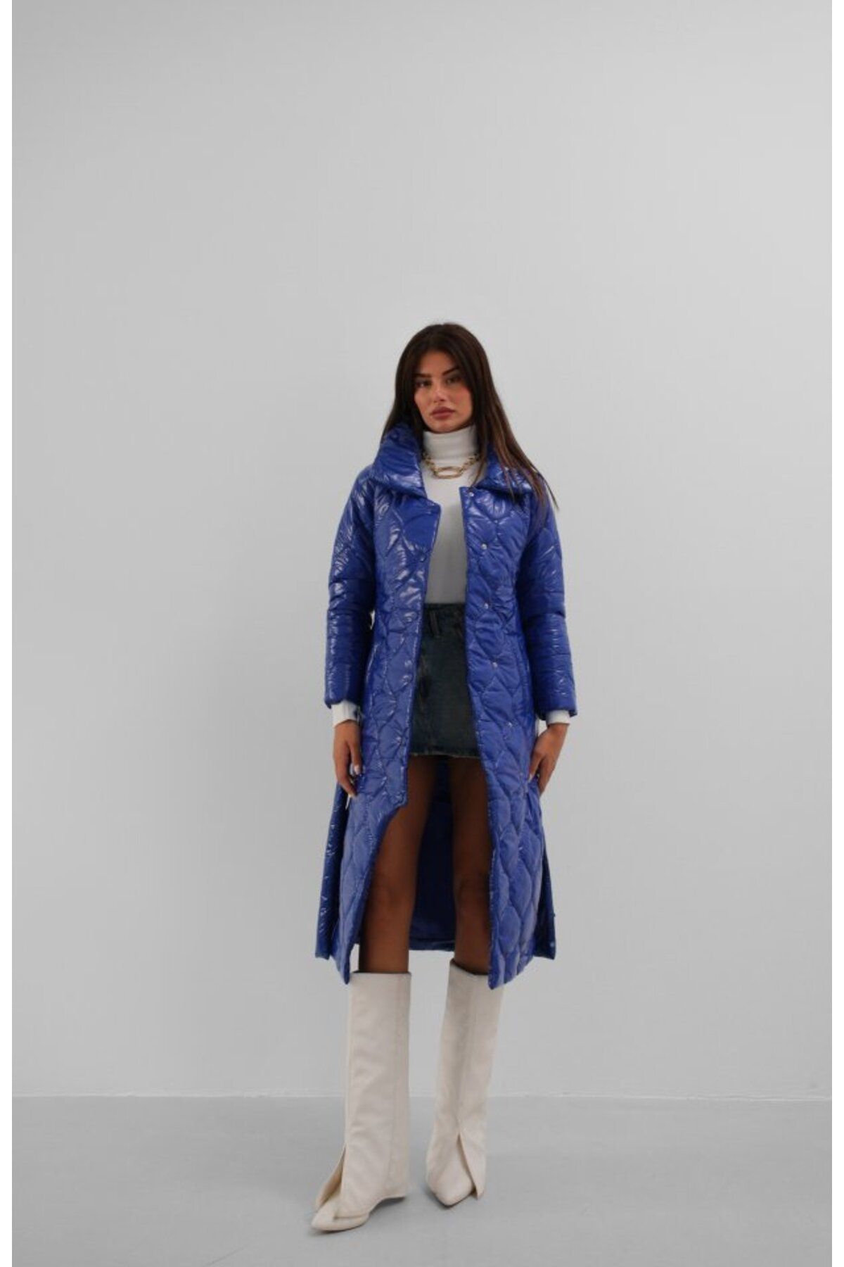 ARUZ MODA Kemerli Rugan Şişme Maxi Mont