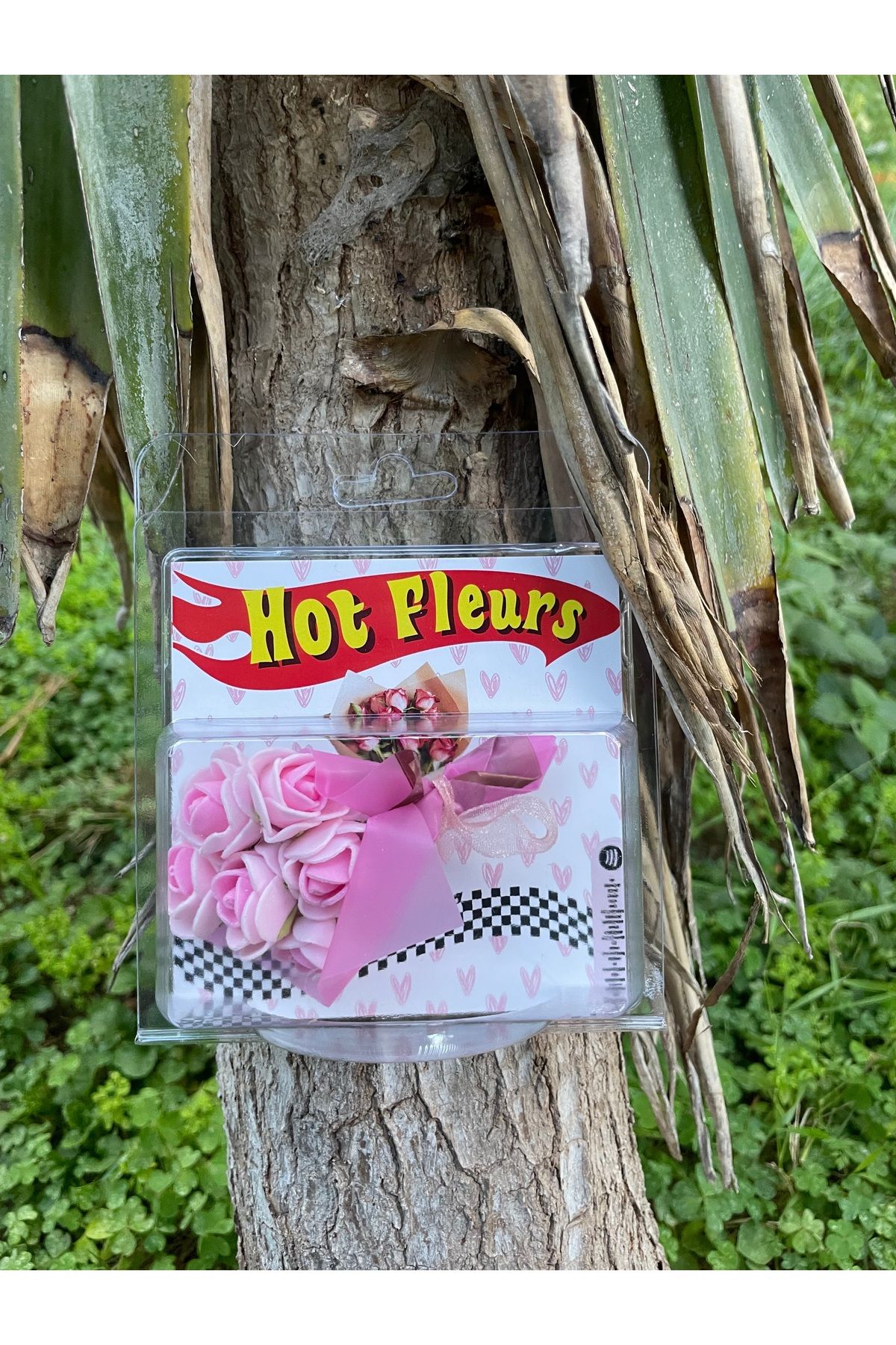 Aker Fassi Hot Fleurs Özel Çiçek Koleksiyon, Mini Buket, Hot Tarz Hediye Wheels, Hot Flowers Pembe Gül Çiçek