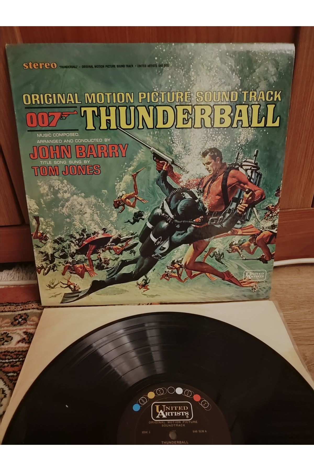 Plakperest 007 JAMES BOND -Thunderball - 1965 USA Basım LP Albüm Plak 2.el