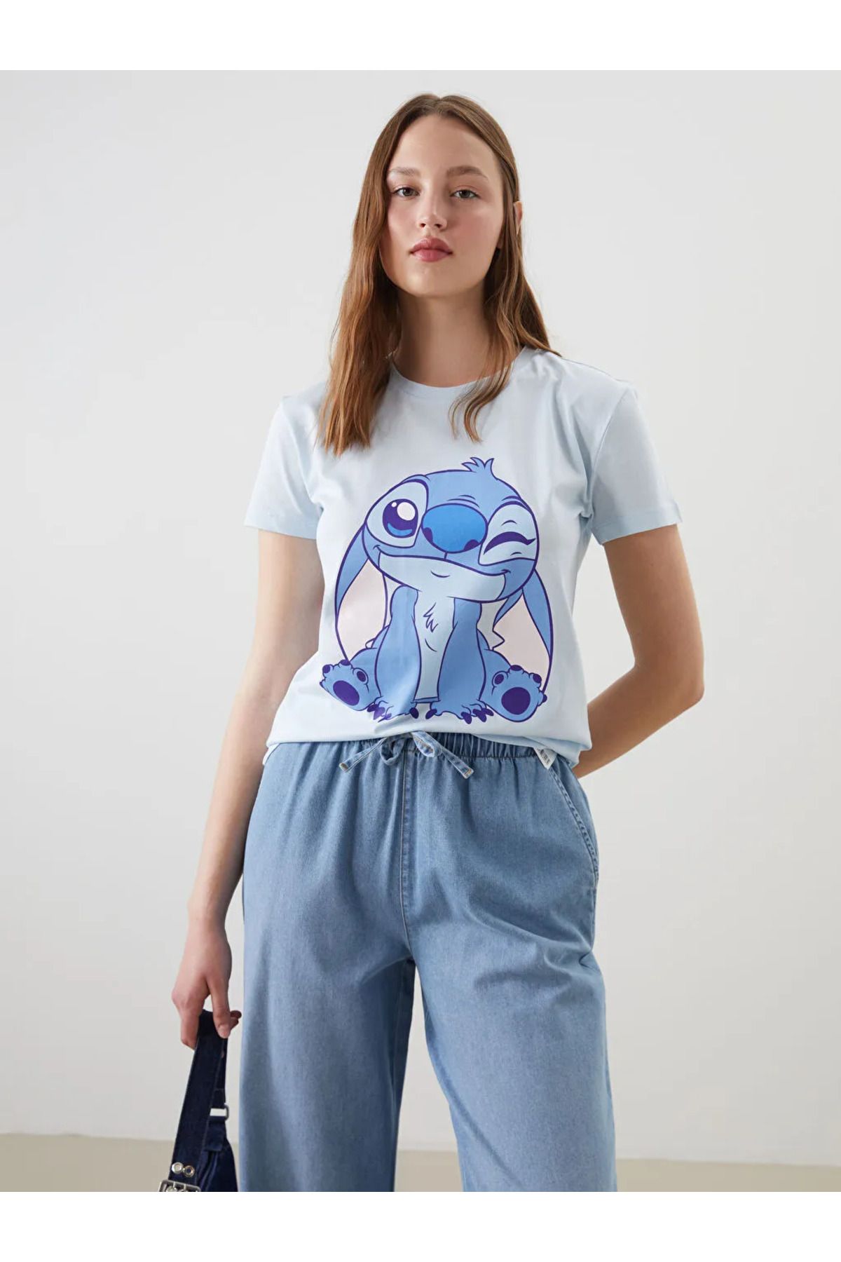 LC Waikiki XSIDE Mavi Bisiklet Yaka Stitch Baskılı Kadın Tişört