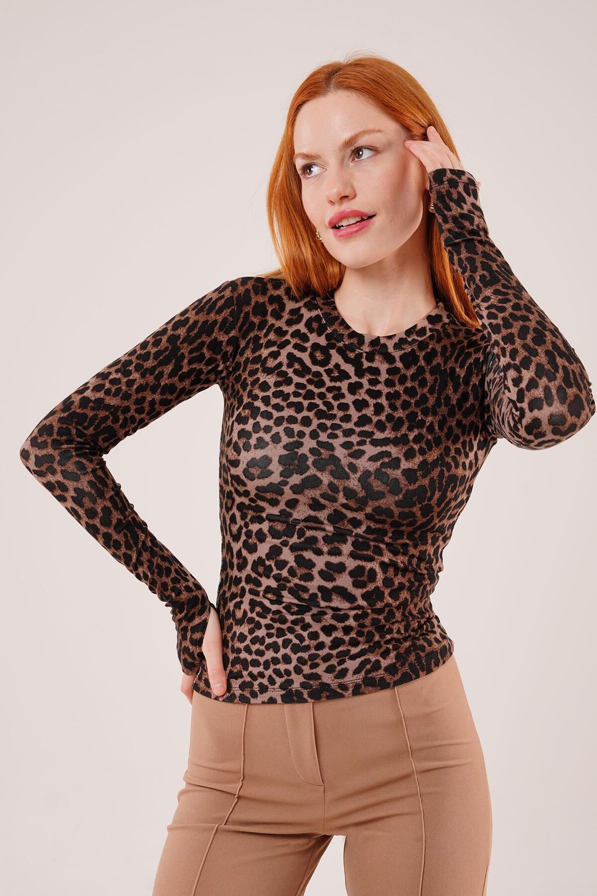 ARUZ MODA Leopar Desen Basic Bluz