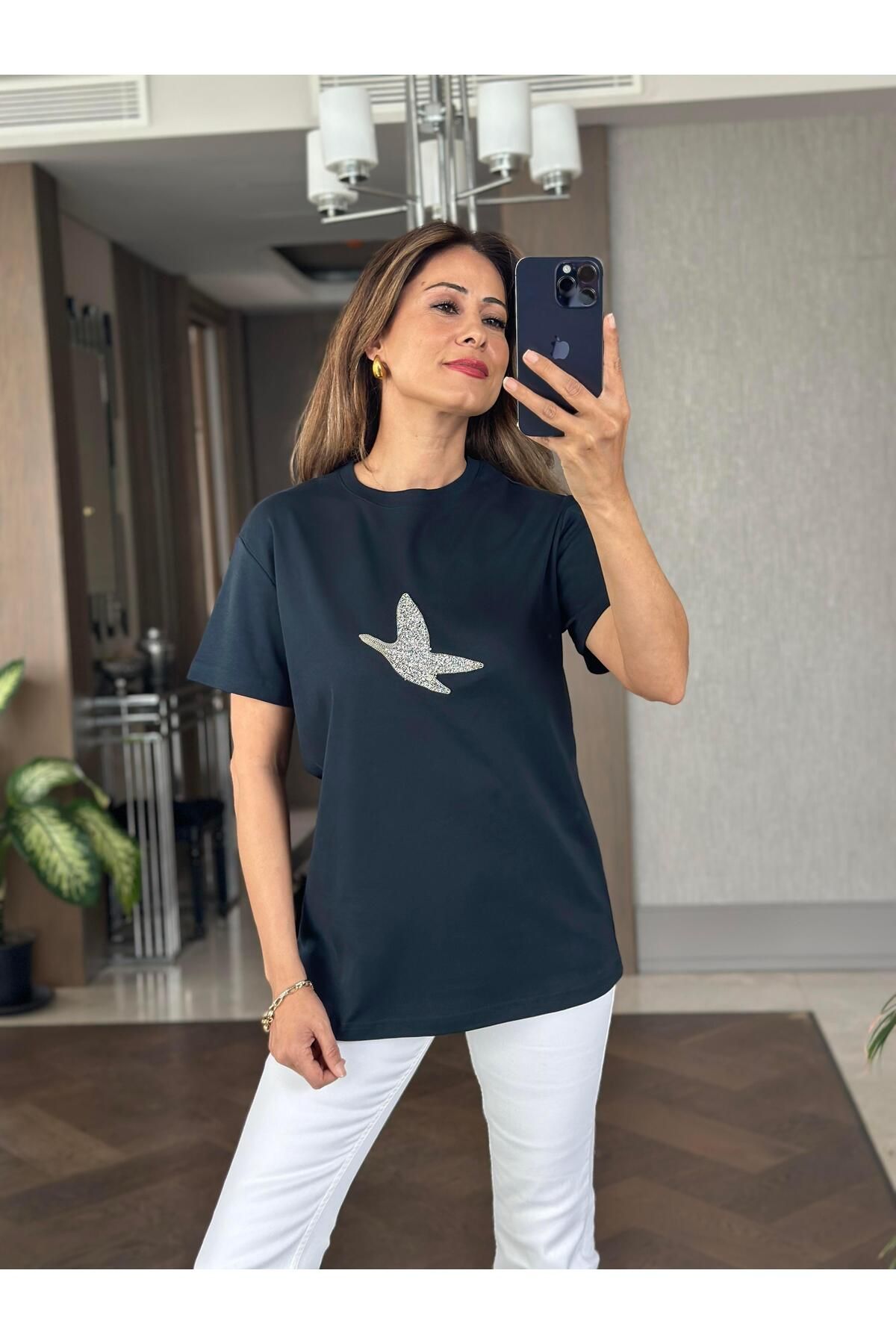 Forlady4 Lacivert Kuş Taşlı Bisiklet Yaka Kısa Kol Kadın T-Shirt