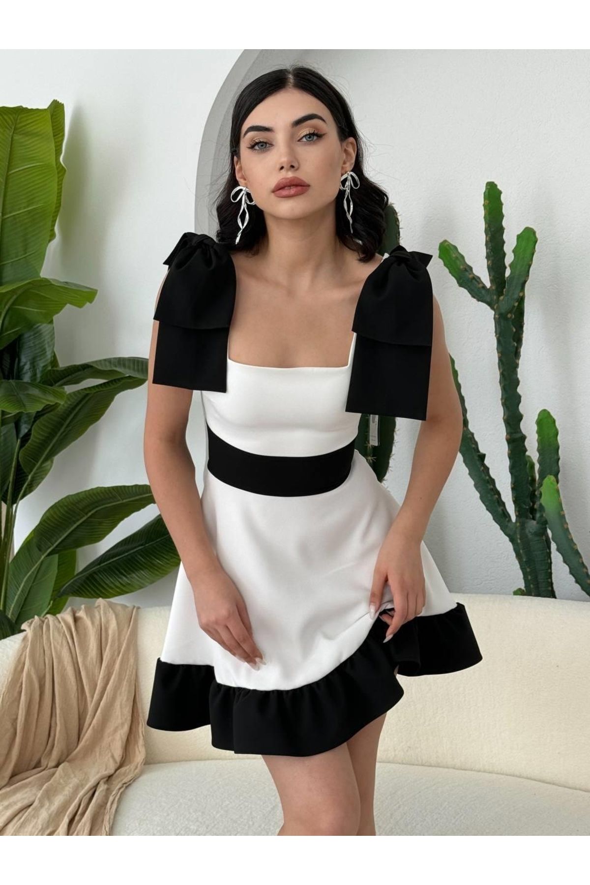 ARUZ MODA Miron Omuz Fiyonklu Elbise