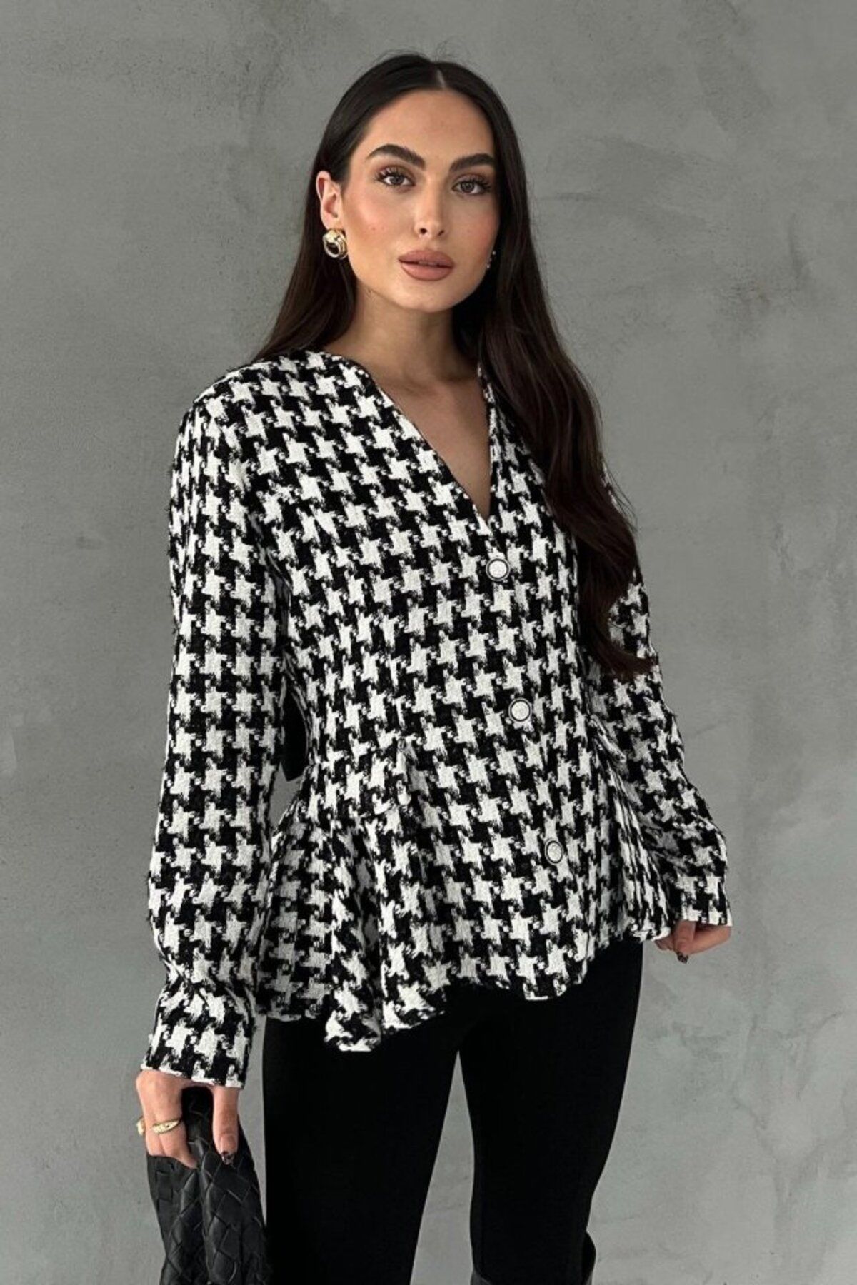 ARUZ MODA Ekru Arka Fiyonk Detaylı Ceket
