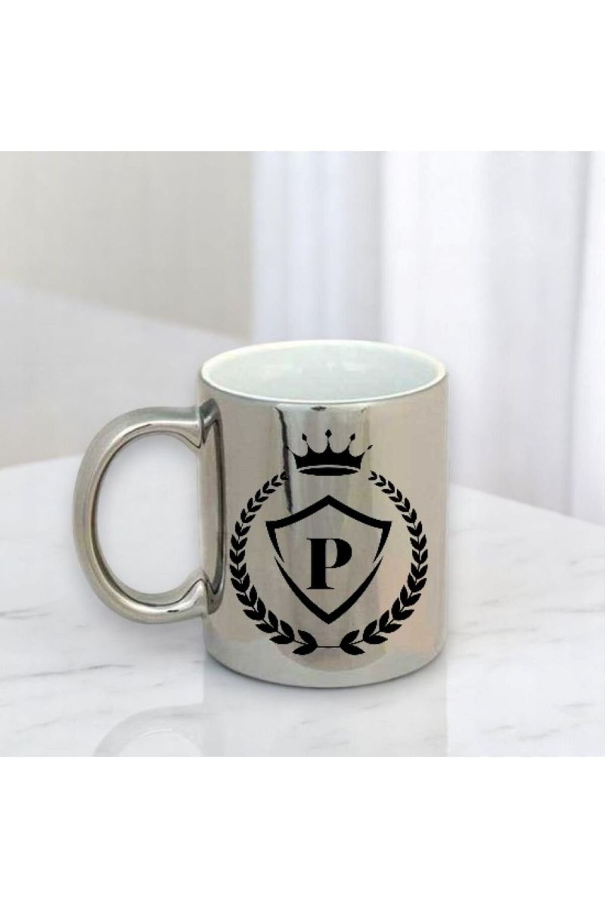 Nino Store 🏆✨ Kraliçe Taçlı Baş Harfli Gümüş Aynalı Renk Kupa Bardak - 300 ml | Çift Taraflı Baskı 🎁☕