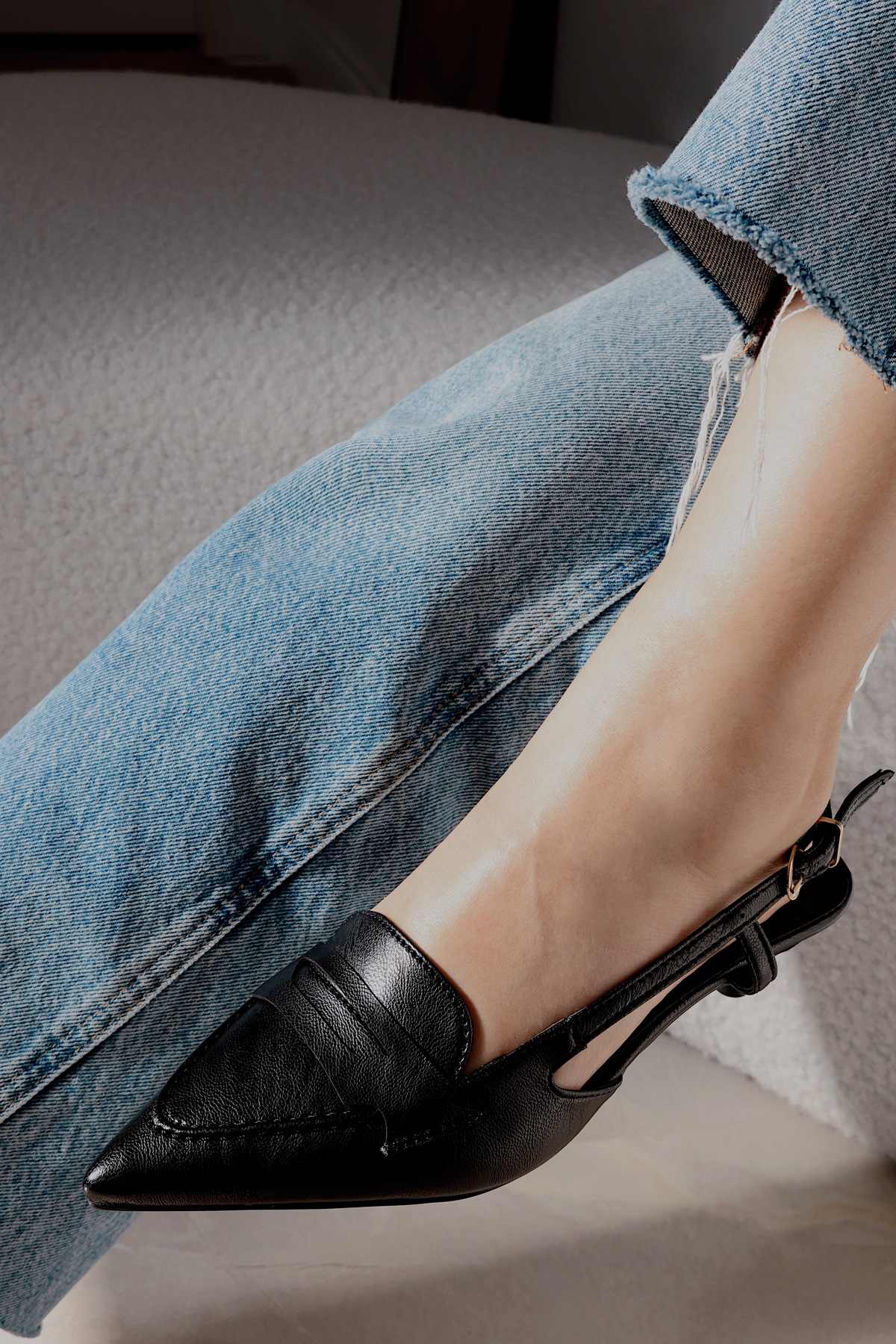 POLKA STORE  Mask Sivri Burunlu Saraçlı Kısa Kitten Topuklu Maskülen Rahat Şık Kadın Ayakkabı - Görsel 5