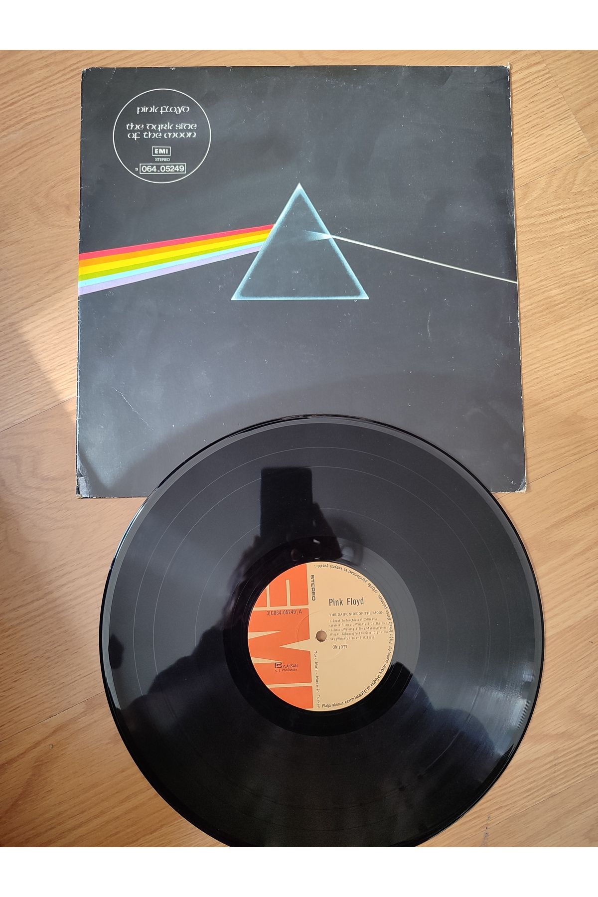 Plakperest PINK FLOYD - Dark Side of The Moon - 1977 Türkiye Basım 33 lük Plak - LP Albüm 2.el