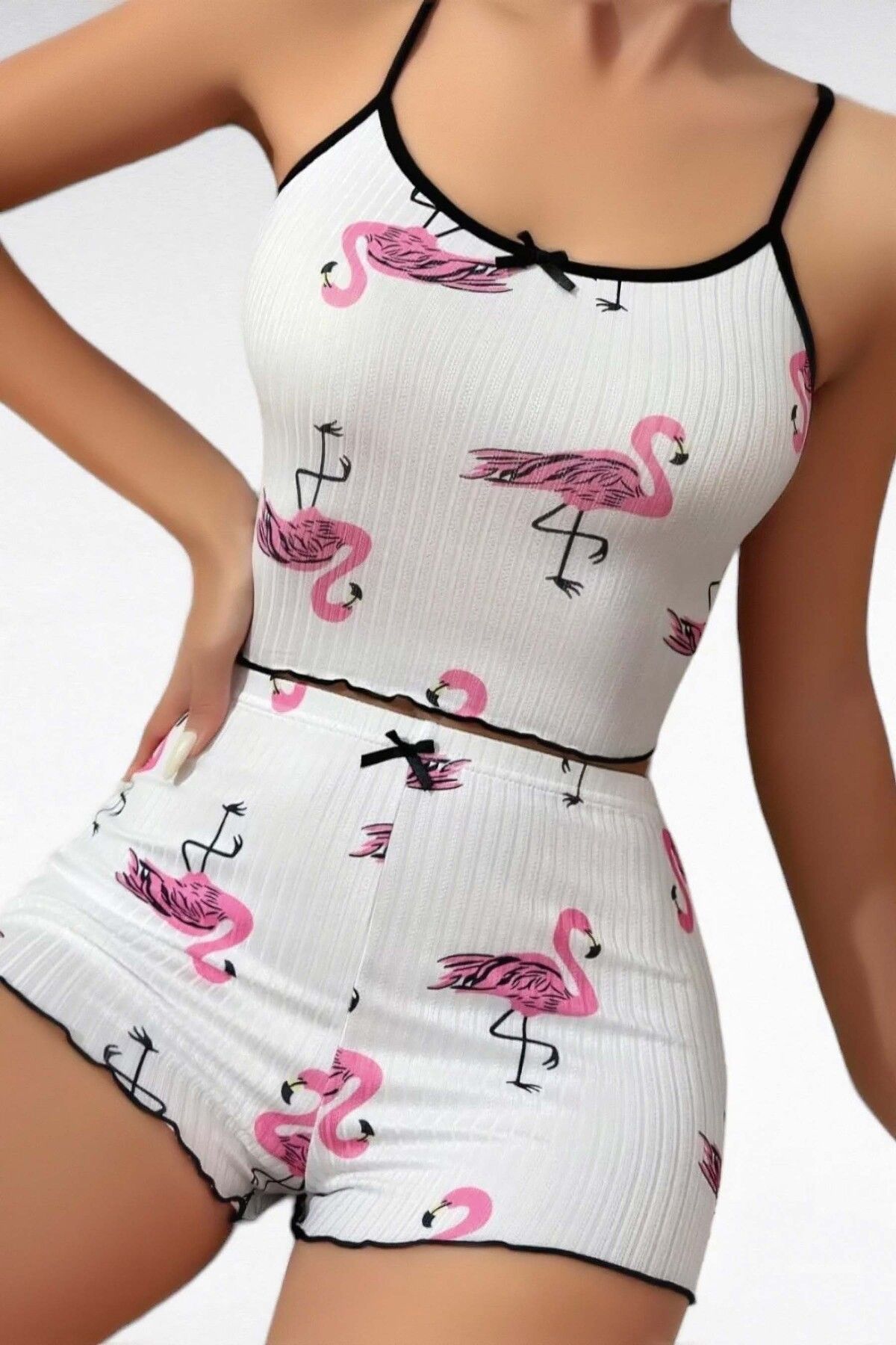 CNG fashion KUĞU BASKILI ASKILI ŞORT CROP GECELİK PİJAMA TAKIMI