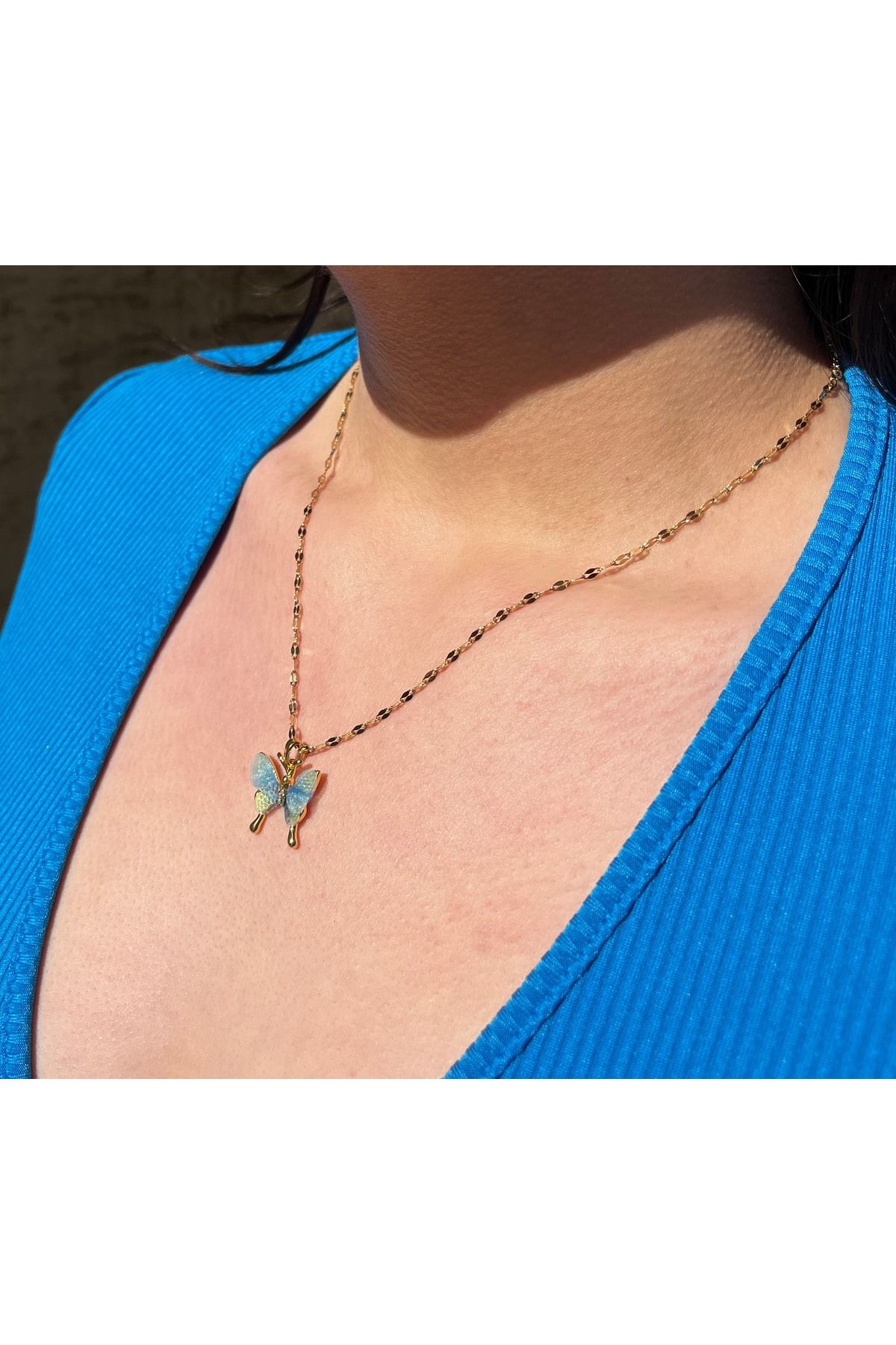 Lilac Jewelry 316l Çelik Zincirli Gold Renk Mavi Zirkon Taş Kelebek Tasarımlı Kolye