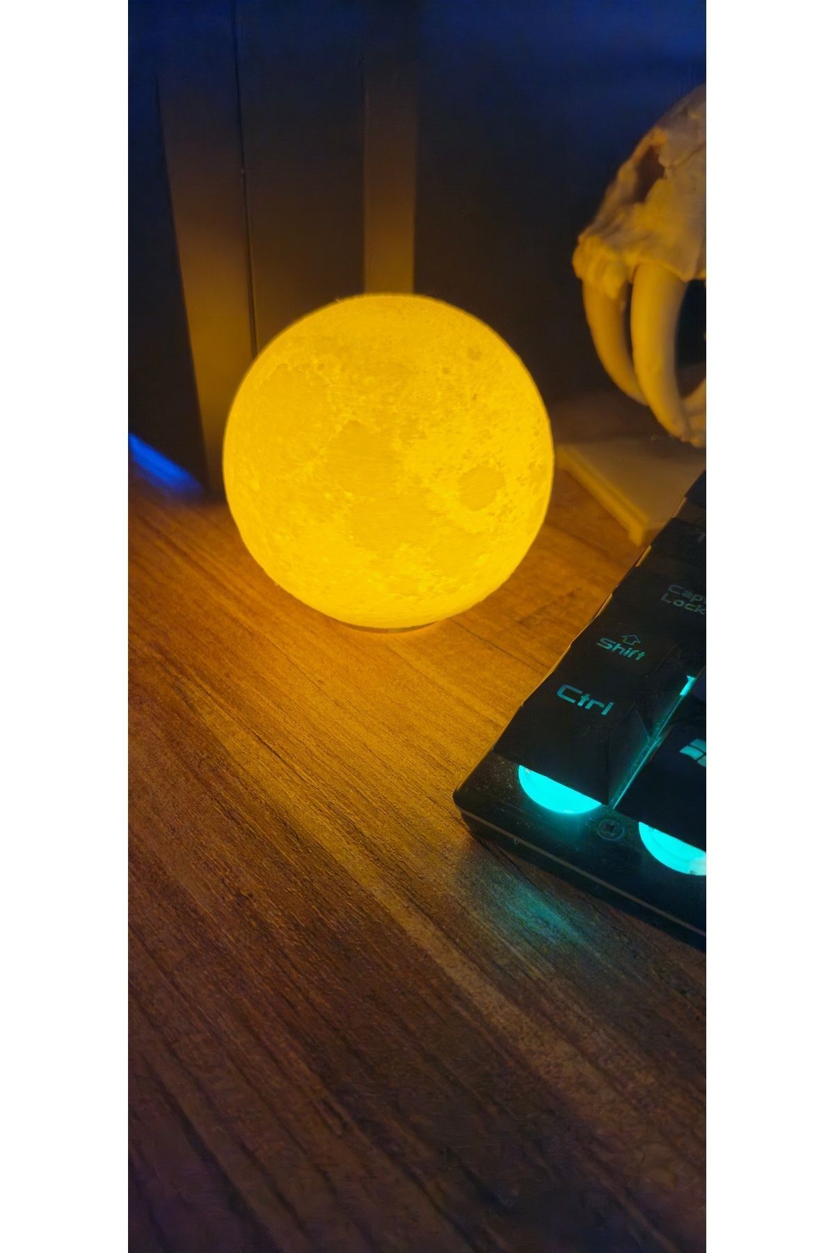 SAHAA ay gece lambası