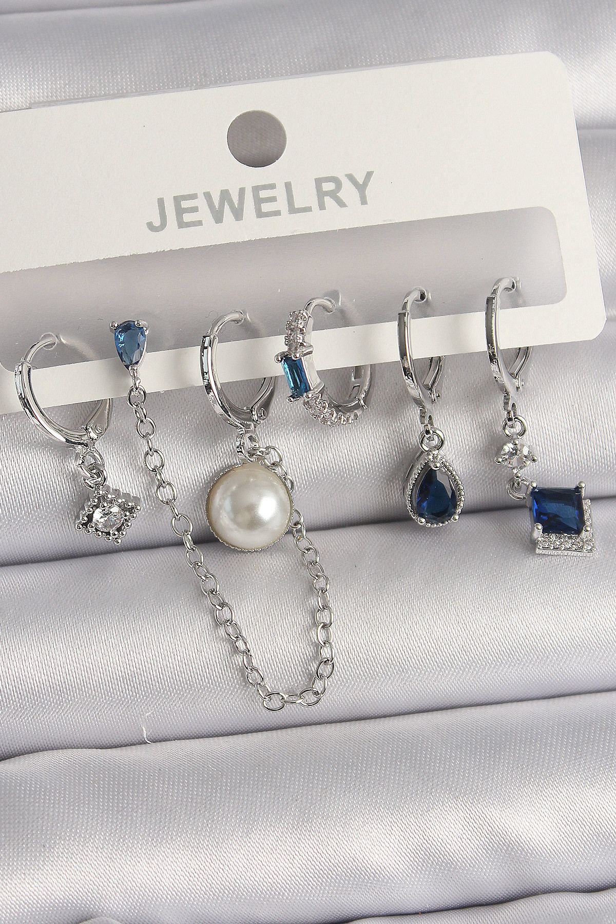 BZK ACCESSORİES Pirinç Gümüş Renk Zirkon Taşlı Sallanı Zincir Detaylı Kadın Küpe Seti