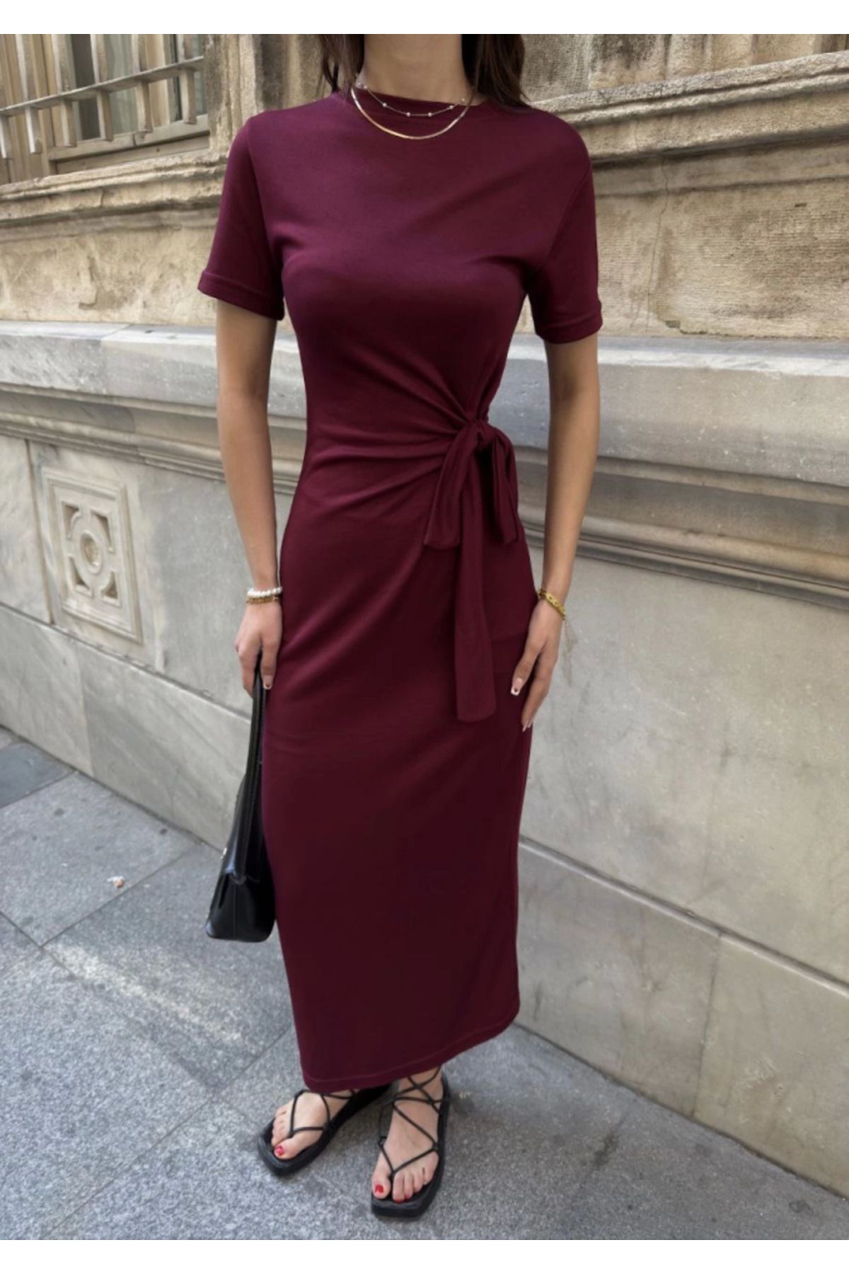 ARUZ MODA Osy Modal Yumuşak Dokulu Kumaş Bisiklet Yaka Kısa Kollu Kuşaklı Uzun Elbise - Bordo