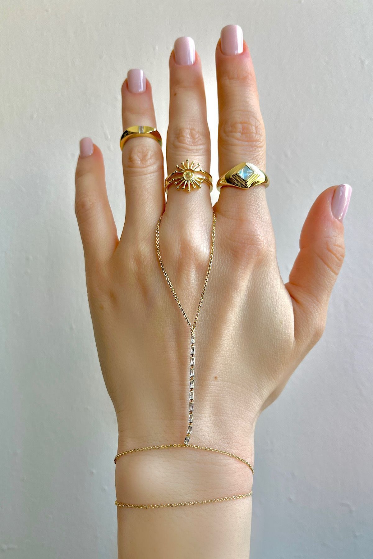 Bijou Luz Gold Zirkon Taş Detaylı Çift Zincir Şahmeran