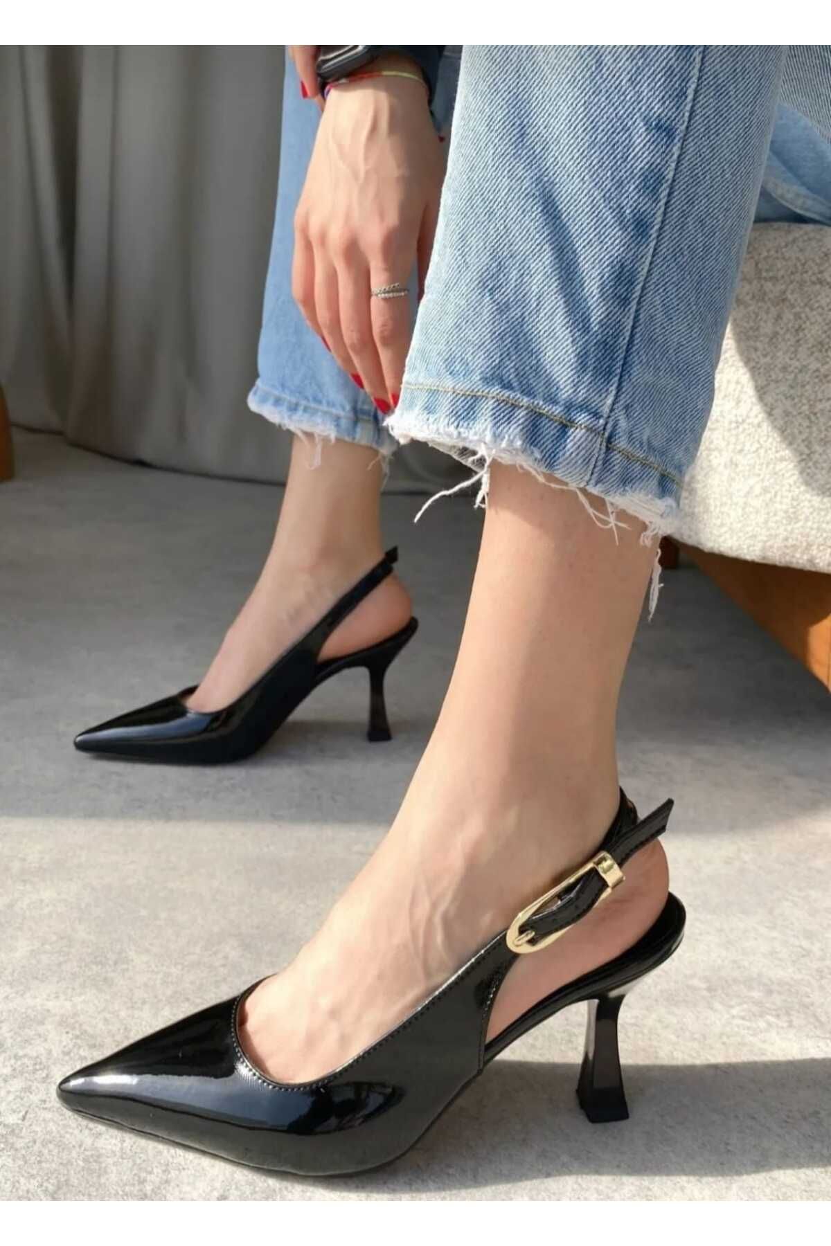 YOL YILDIZI yol yıldızı Kadın Tokalı Sivri Şık Topuklu Stiletto Ayakkabı
