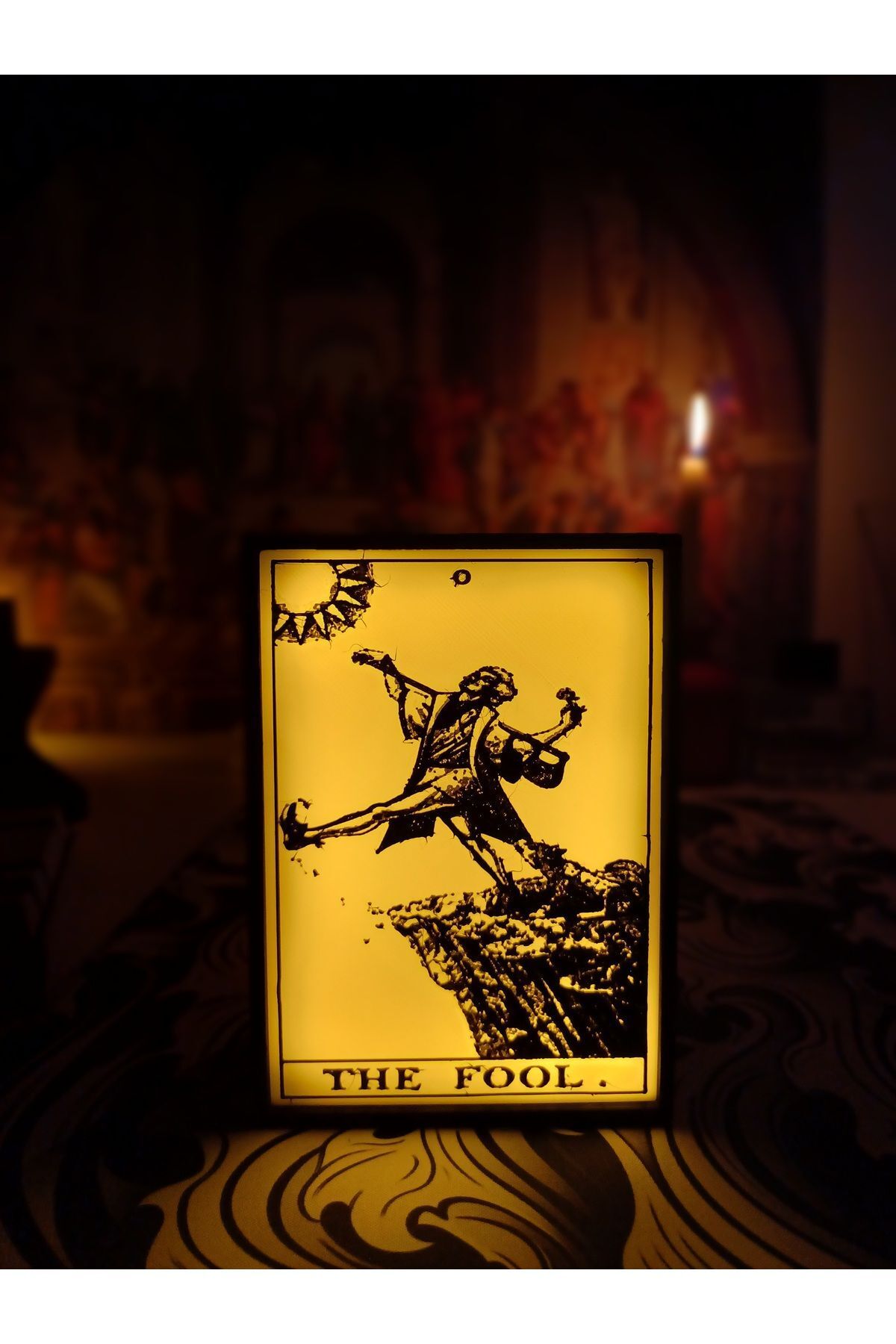 KFK The Fool Tarot Kartı Gece Ve Masa Lambası