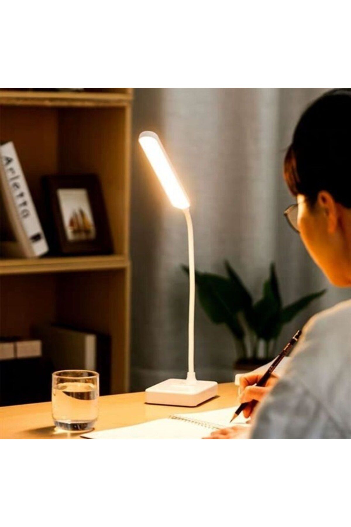 Emperium İnce Uzun USBli Dokunmatik 3 Kademeli 360 Derece Özel Göz Korumalı led Lityum Masa Lambası (5122)