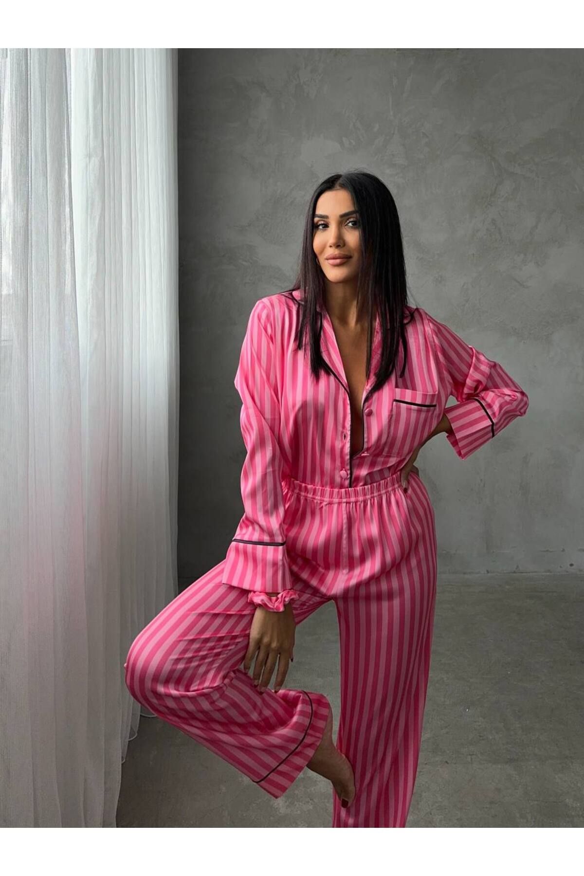MODA Cizgili Saten Pijama Takımı