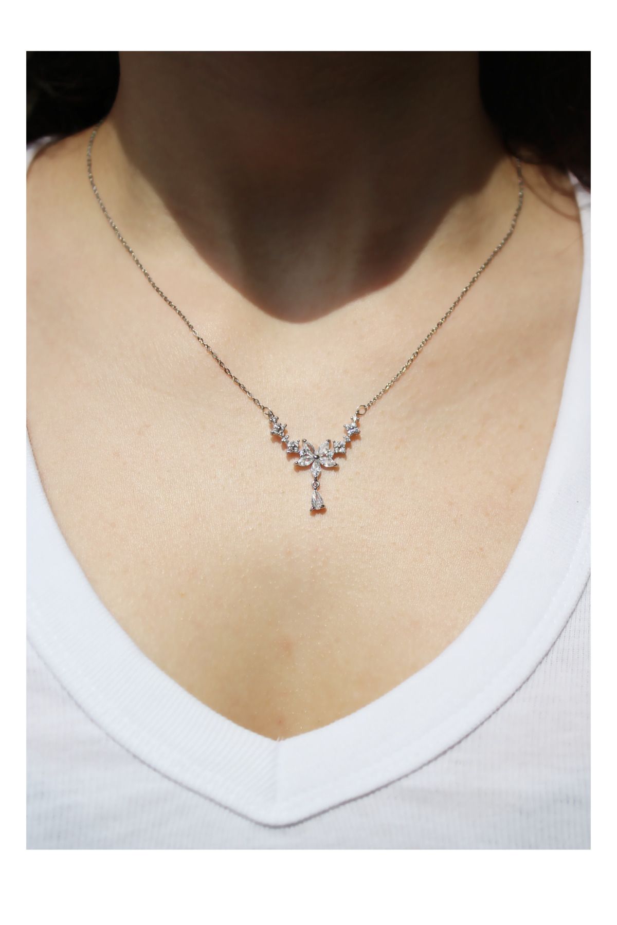 shop Çiçek Tasarımlı Gümüş Kaplama Kolye