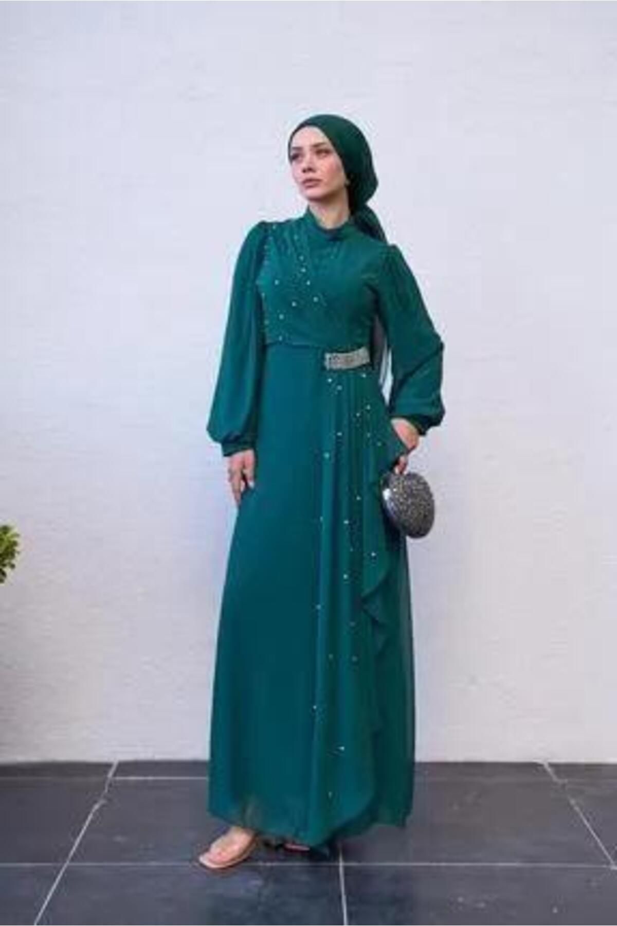 Moda Asrın Önü Özel Tasarım Taş Detaylı Abiye - Zümrüt Yeşil