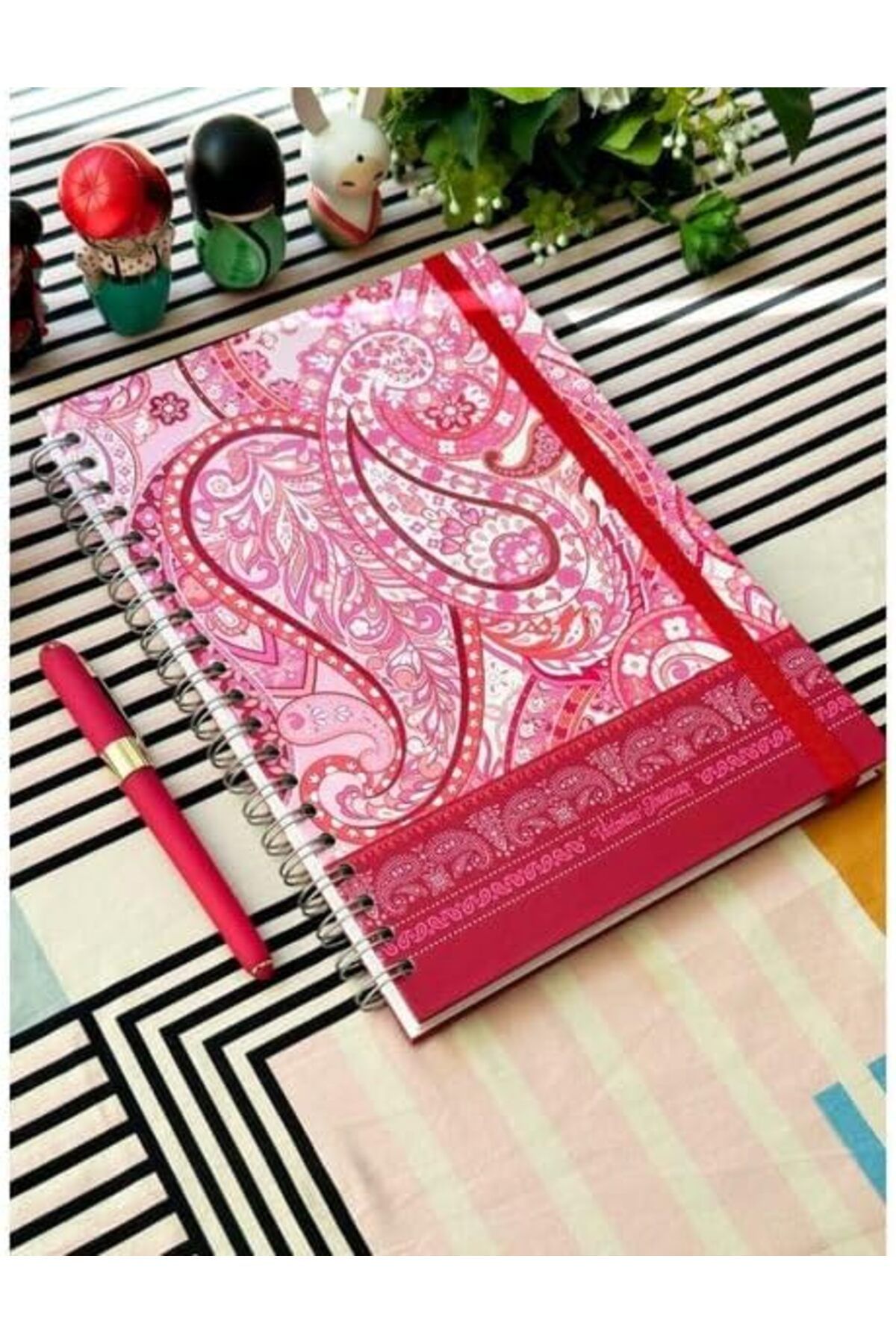 KDROĞLU KDROGLU Journals Sert Kapak Spiralli Defter,Lastikli 20x28 cm 90 gr. 120 yap. +40 Çiz.+40 Nokt New