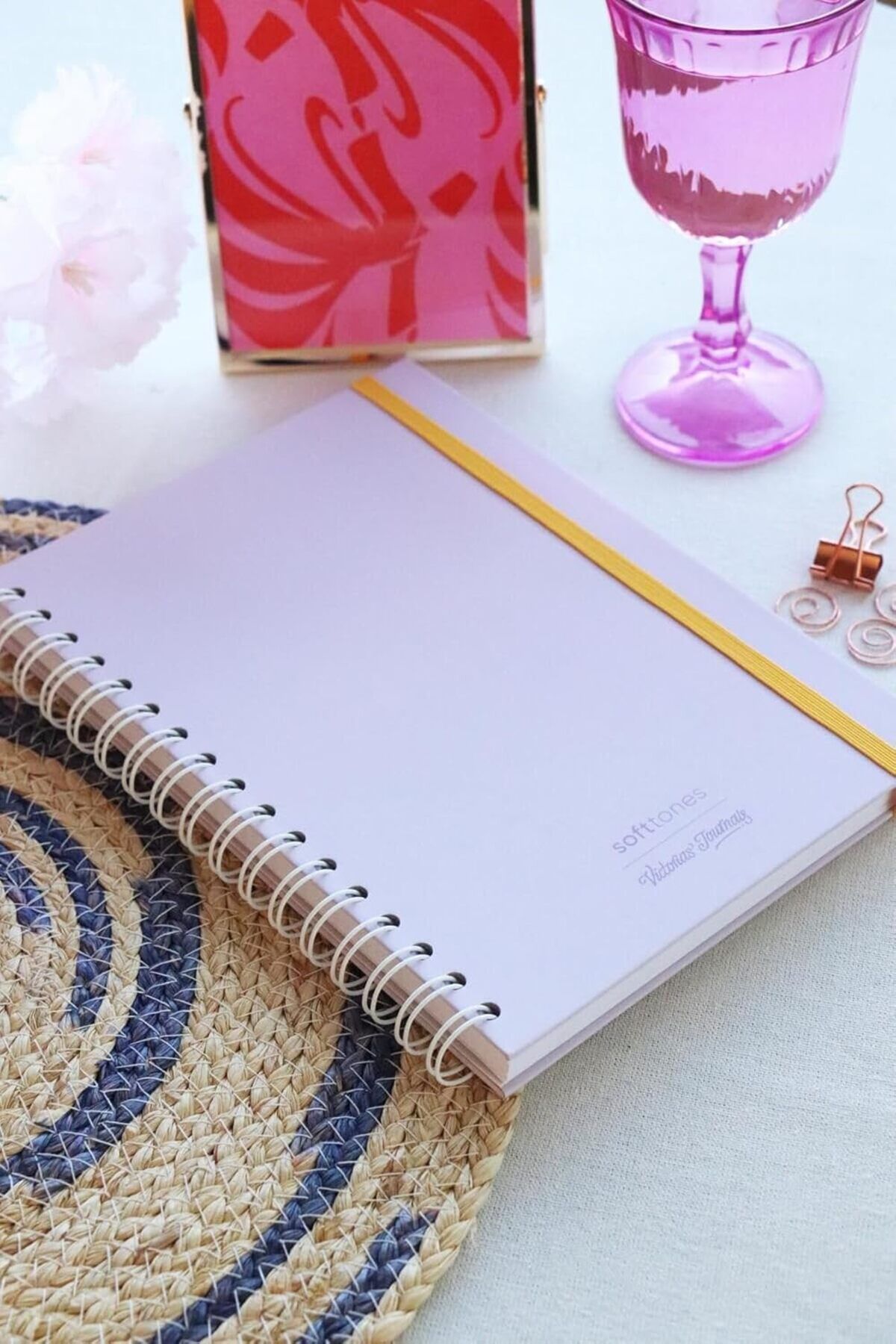 KDROĞLU KDROGLU Defter Sert Kapak 192 Sayfa 96 Yaprak 17x24 cm 90gr New Desing 1109836