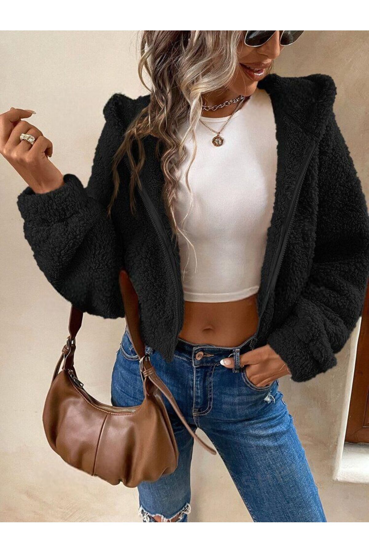 Shop58 Kadın Siyah Peluş Crop Fitted Kapşonlu Zip Fermuarlı Polar Hırka Sweatshirt