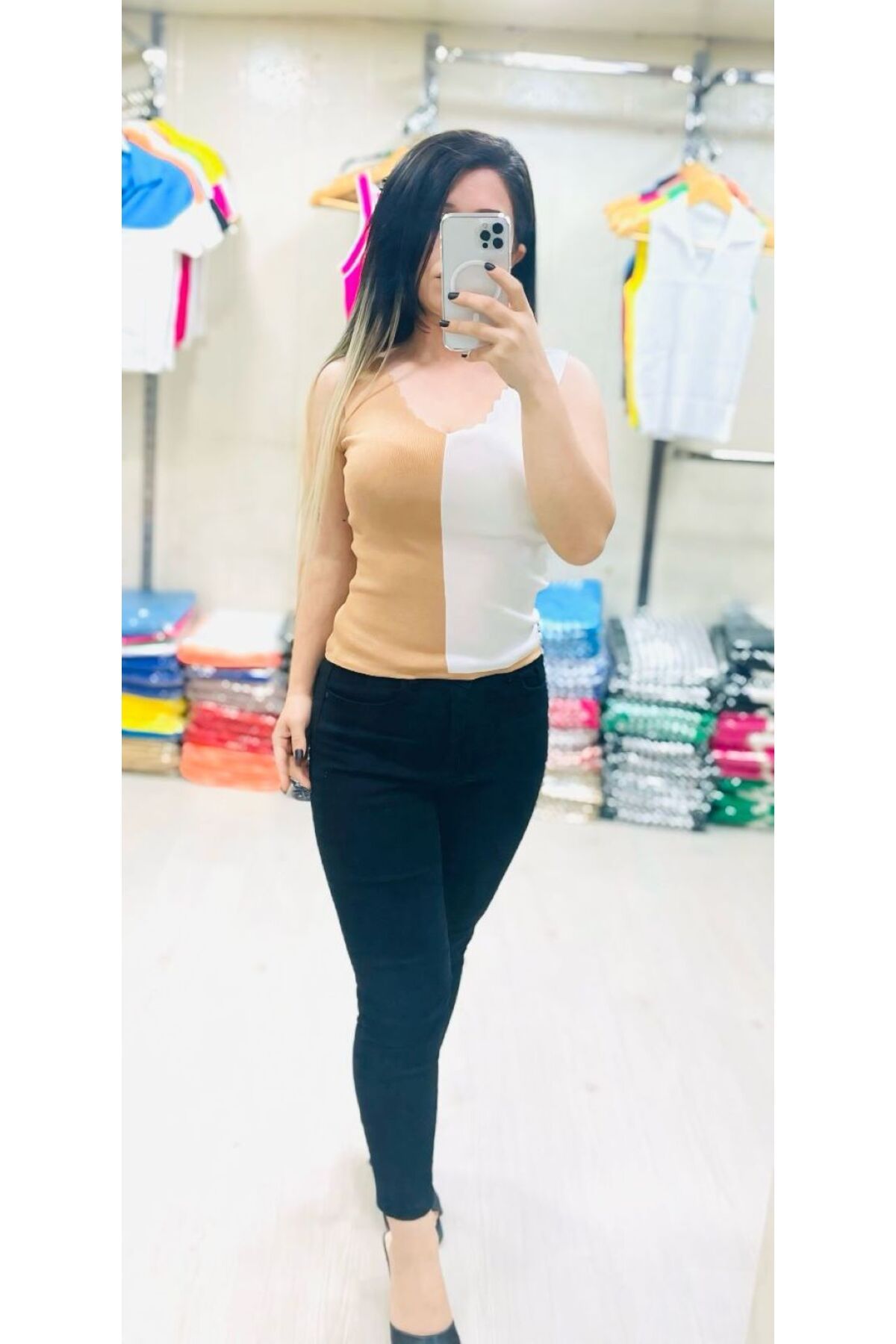 Butik Zeyoo Collection Kadın Kalın Askılı İki Renkli V Yaka Crop