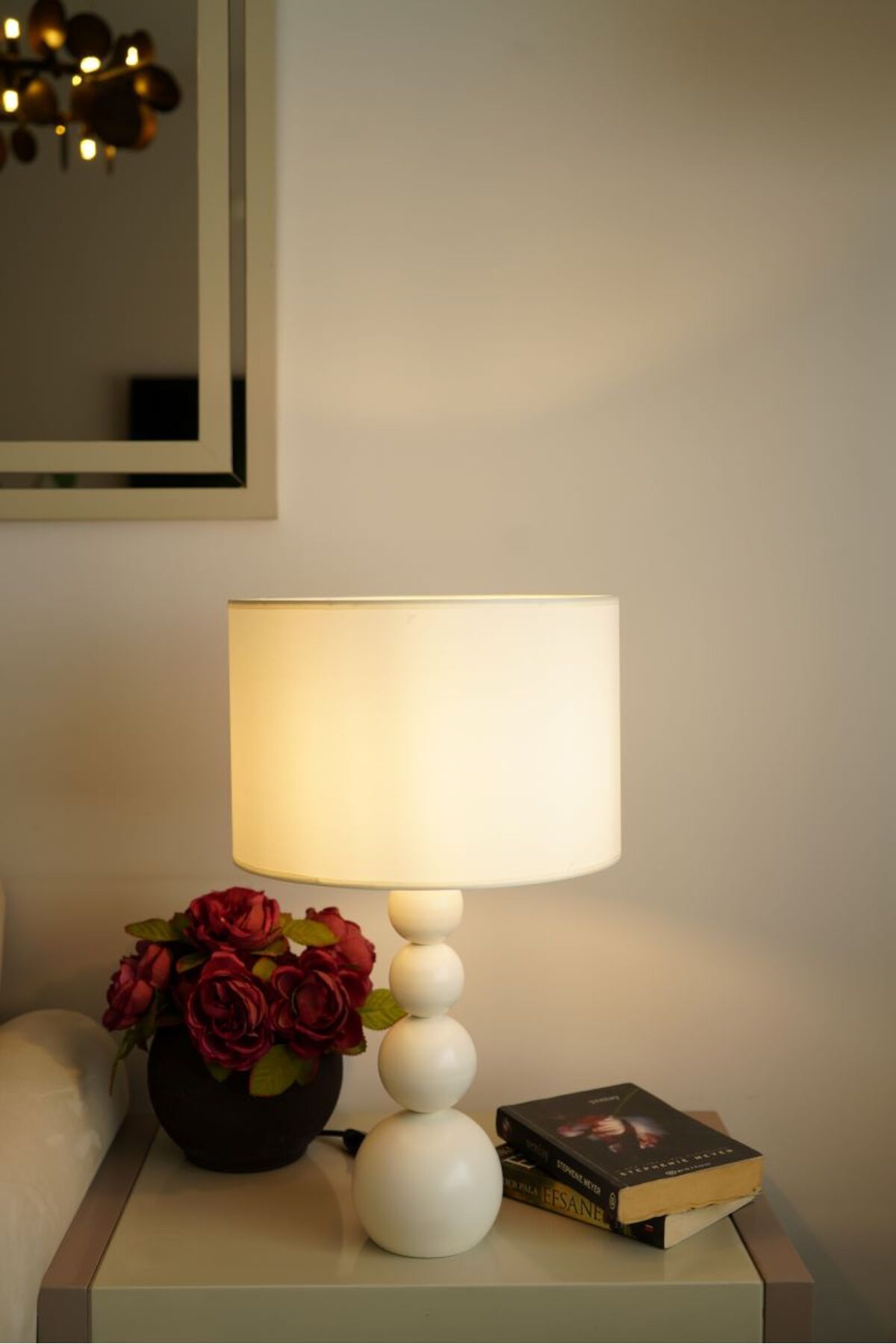 retro home design Krem Ayaklı Silindir Beyaz Kumaşlı Masa Lambası Abajur Salon Yatak Odası
