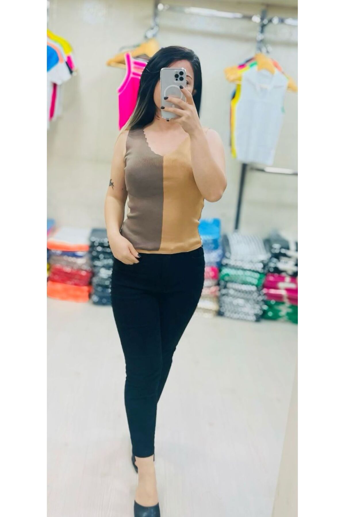 Butik Zeyoo Collection Kadın Kalın Askılı İki Renkli V Yaka Crop
