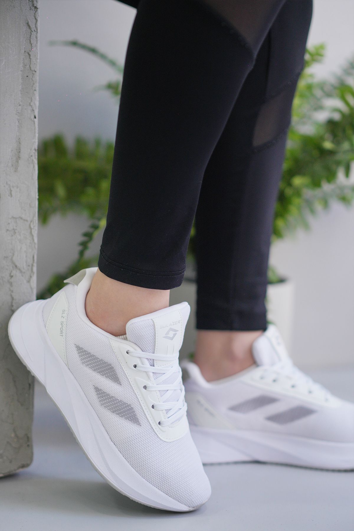 SOLAZER Kadın - Beyaz Sneaker Günlük Spor Ayakkabı 052