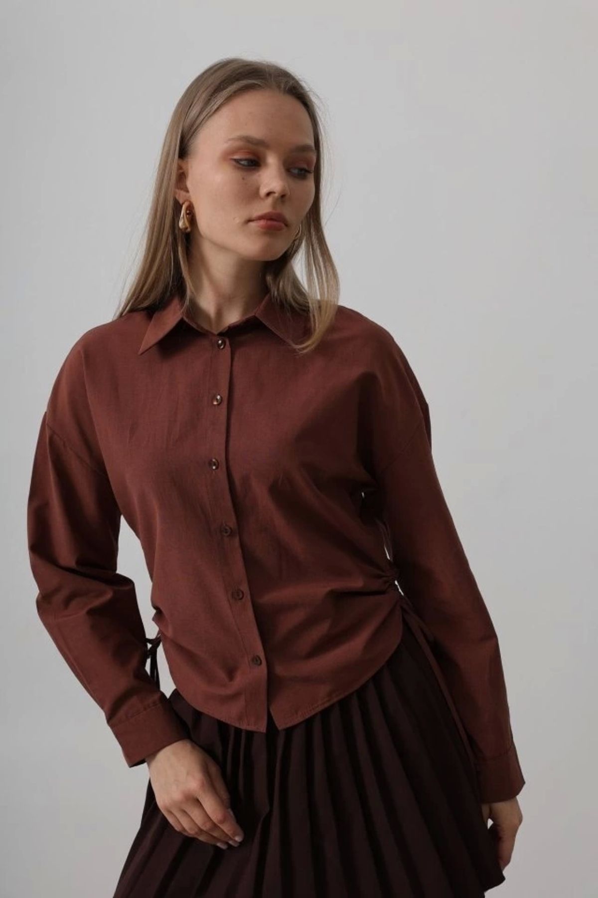 Butik Yanları Bağlamalı Basic Gömlek - Koyu Kahve