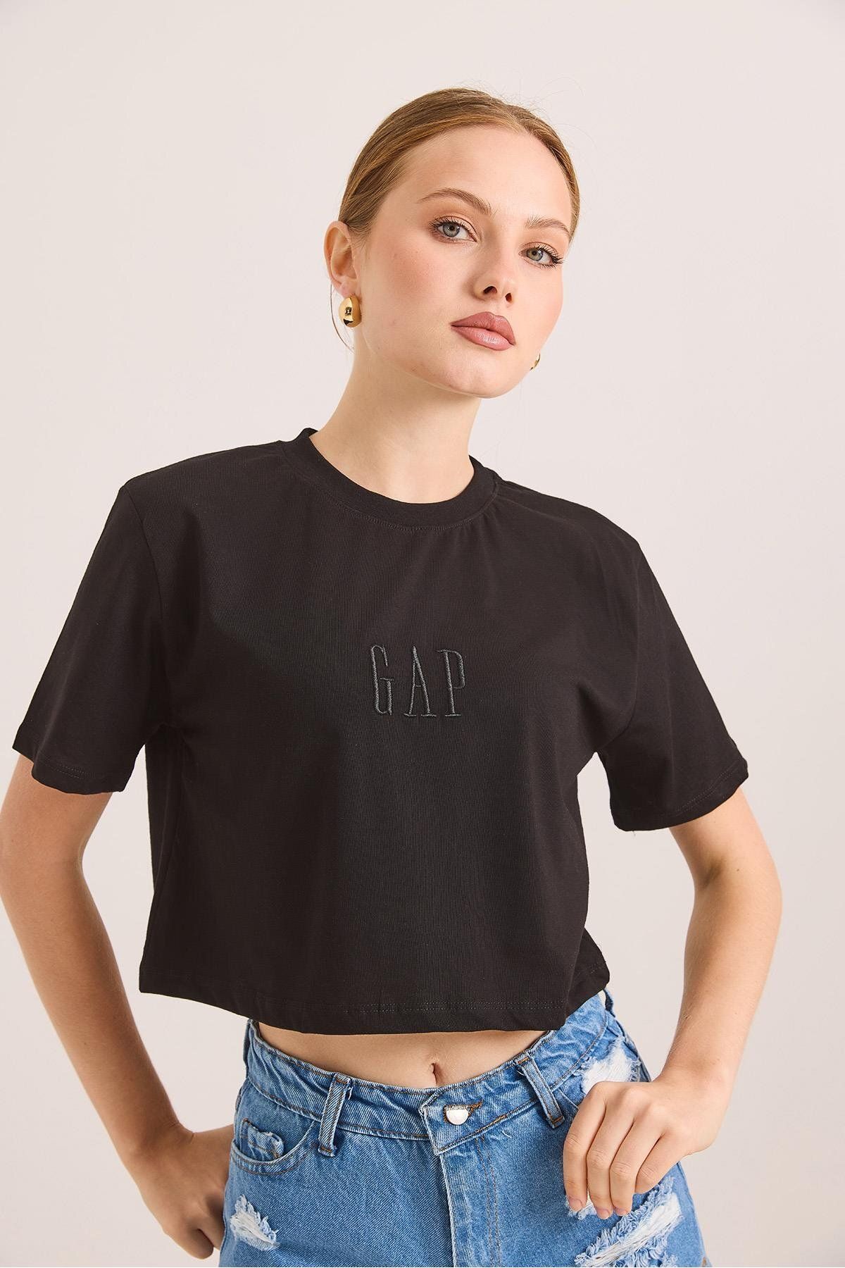 Raneel Kazançlı Alışveriş Nakışlı Örme Pamuk Crop Tshirt Siyah