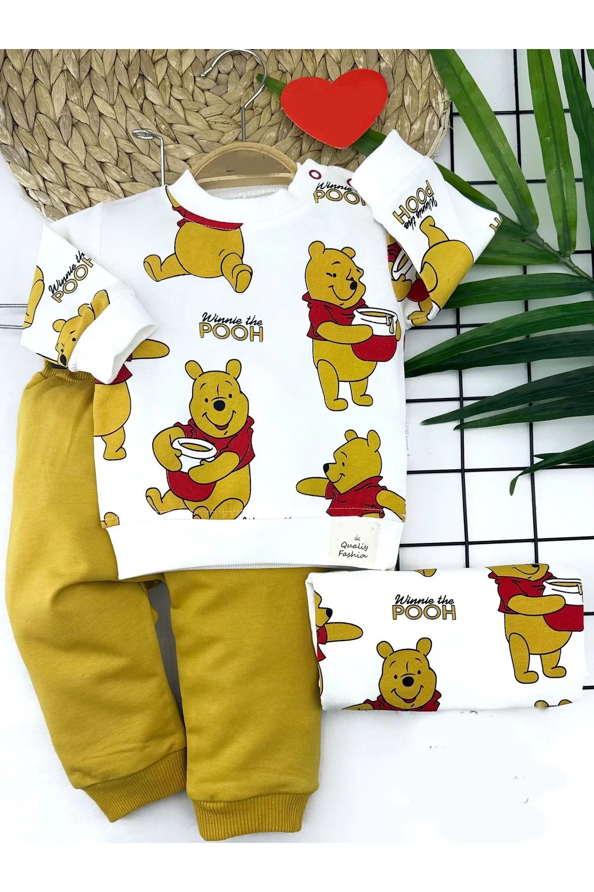 Shop58 Pooh Baskılı Yaka Çıtçıtlı Uzun Kollu Sweatli 2li Kız Erkek Bebek Takımı