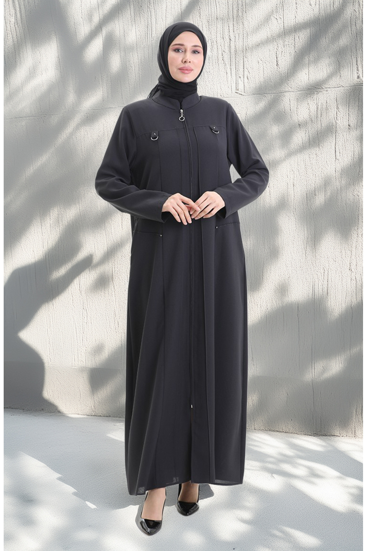complete the look image