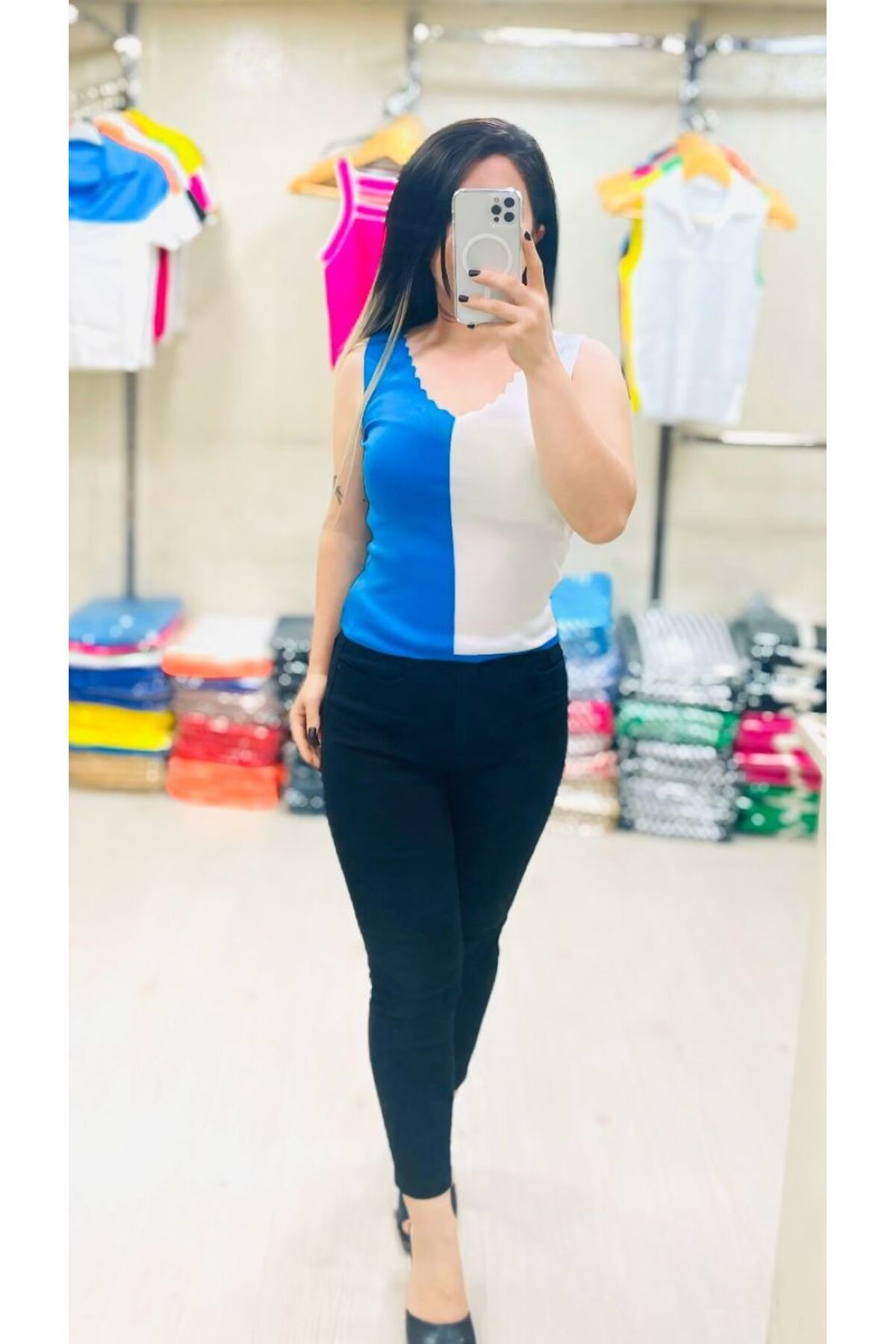 Butik Zeyoo Collection Kadın Kalın Askılı İki Renkli V Yaka Crop