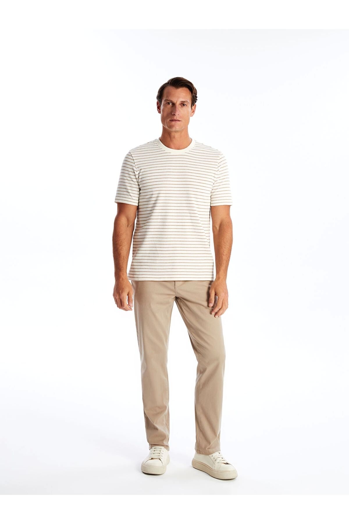LC Waikiki LCWAIKIKI Classic Bej Standart Kalıp Erkek Chino Pantolon