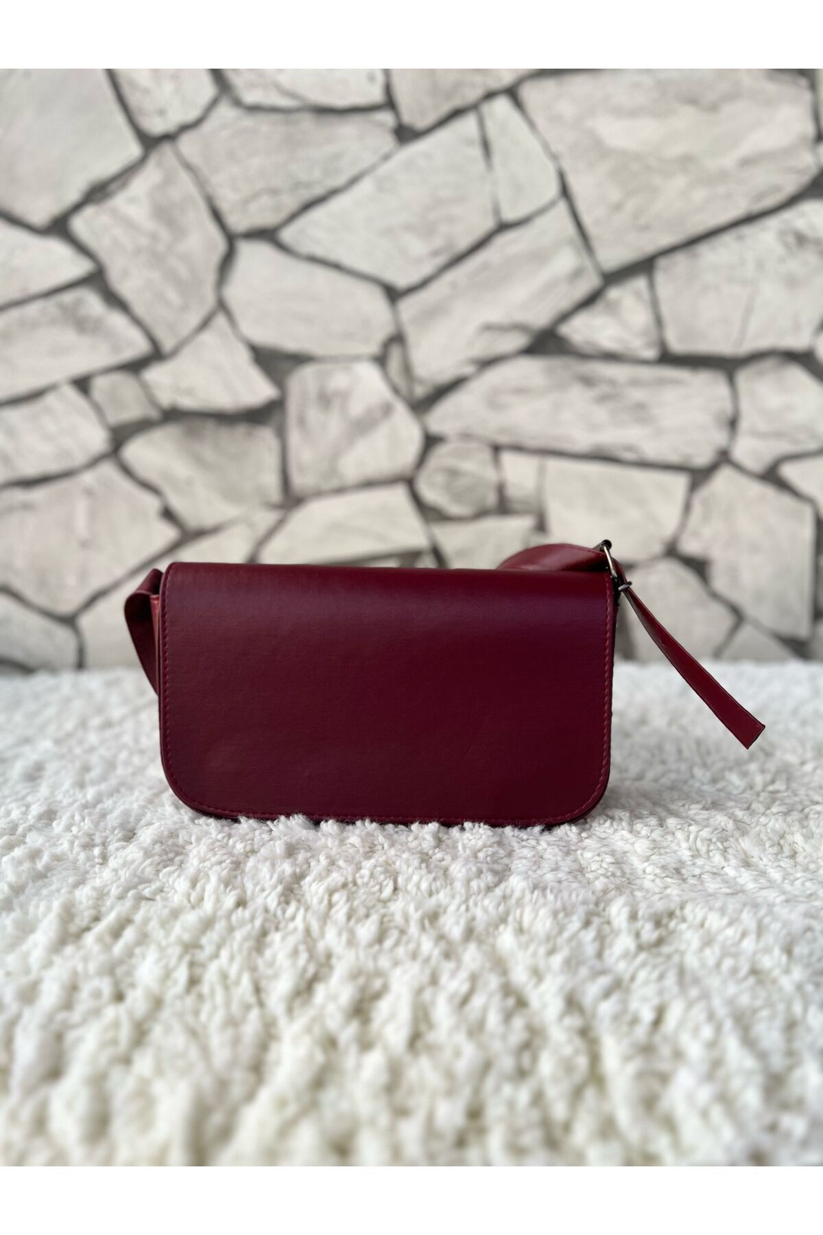 shop MİRELLA ÇANTA KADIN BORDO BAGET AYARLANABİLİR ASKILI OMUZ ÇANTASI