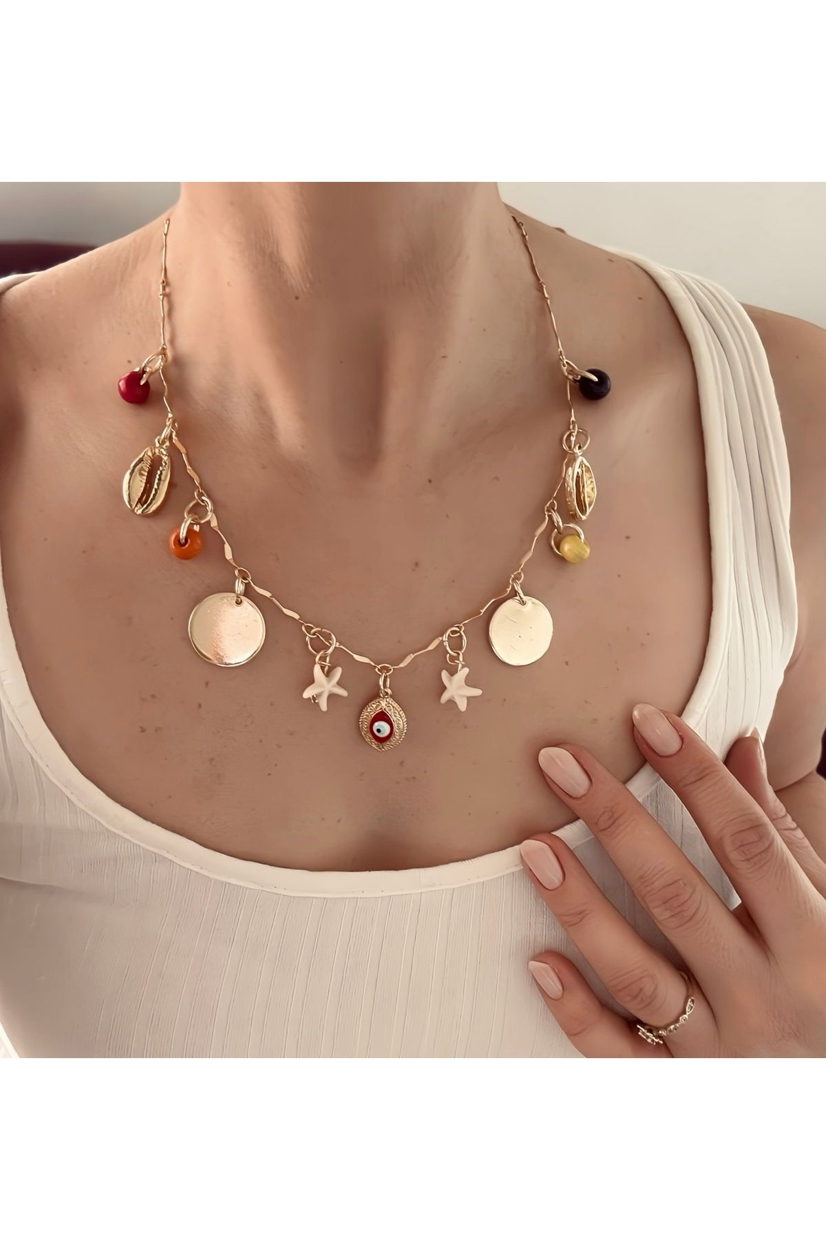 Maiden design Gold renk boncuklu kolye