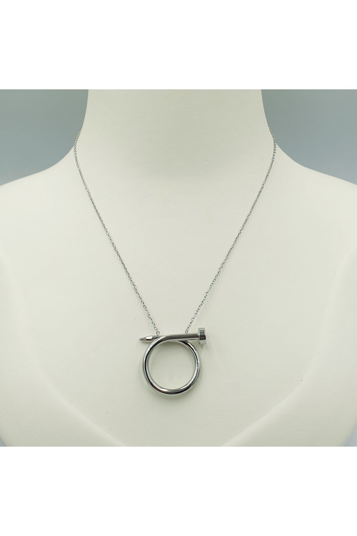 SE Jewellery Collection Selin Ersoy Gümüş Renk Çelik Çivi Tasarım Unisex Kolye - Kararmaz (42+6 cm)