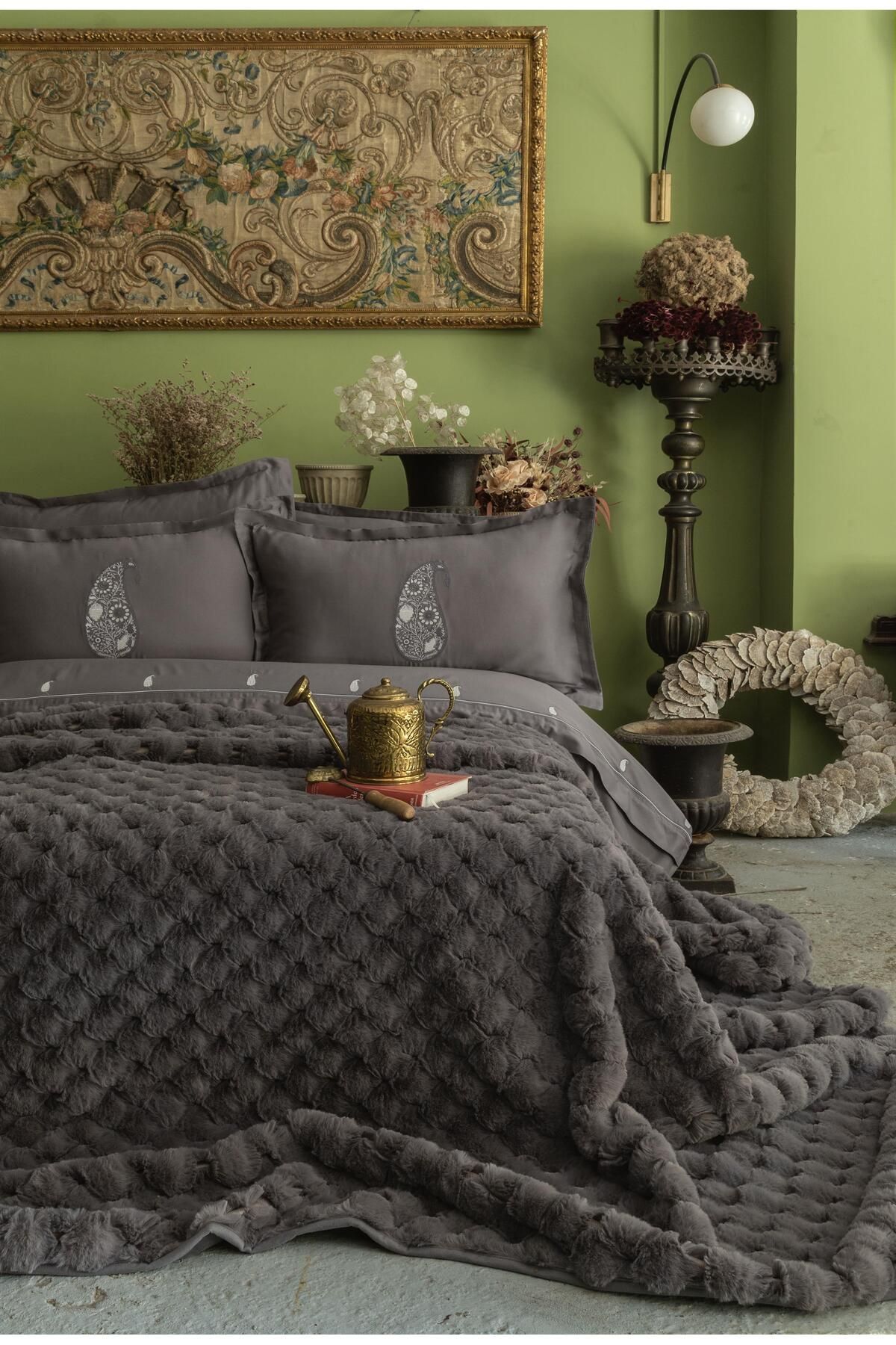 APRICITAS ÇİFT KİŞİLİK YATAK ÖRTÜLÜ SET SILVERFOX GRAY - YATAK ORTUSU