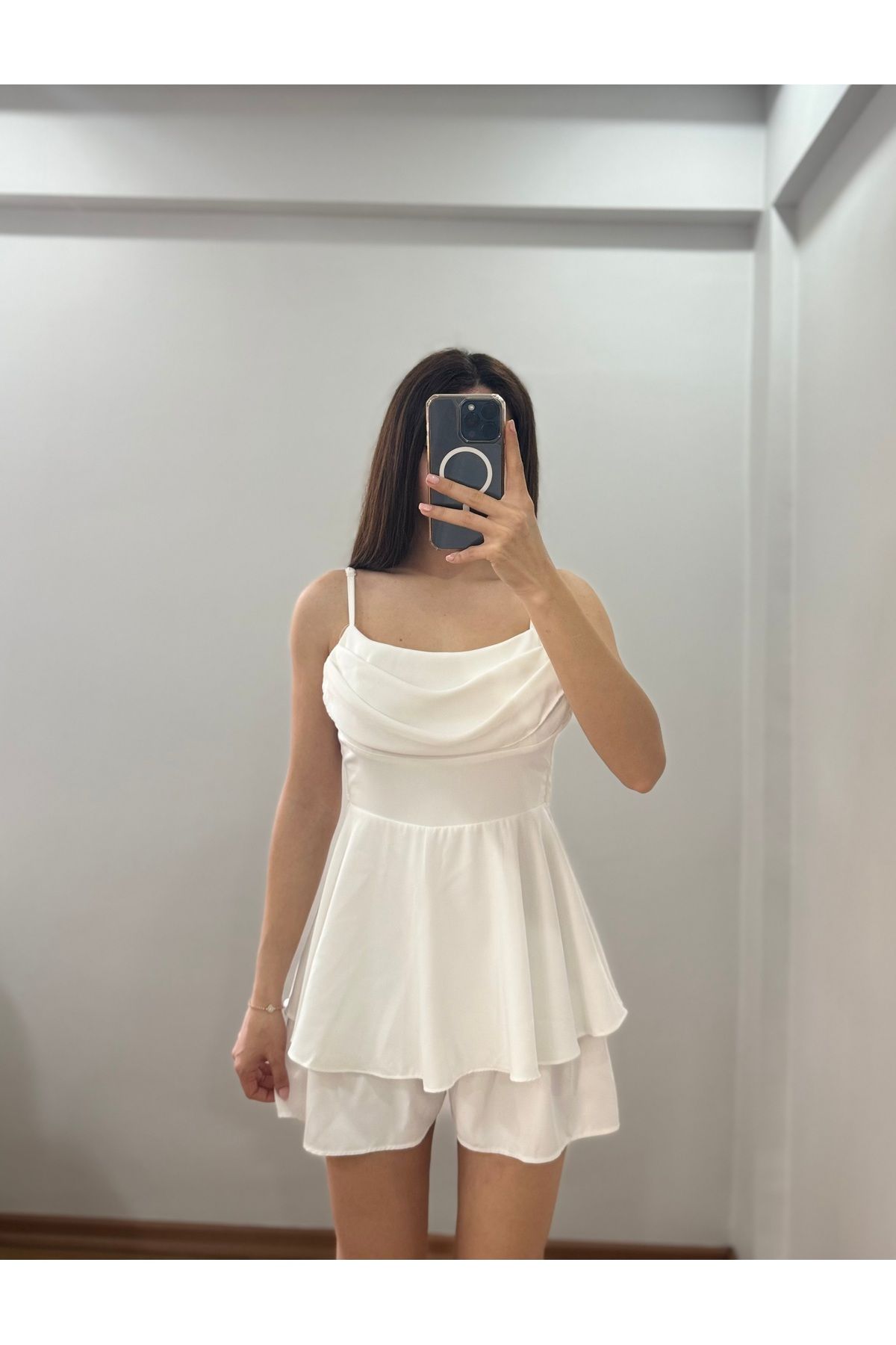 Sunshine Butik Beyaz Şort Tulum