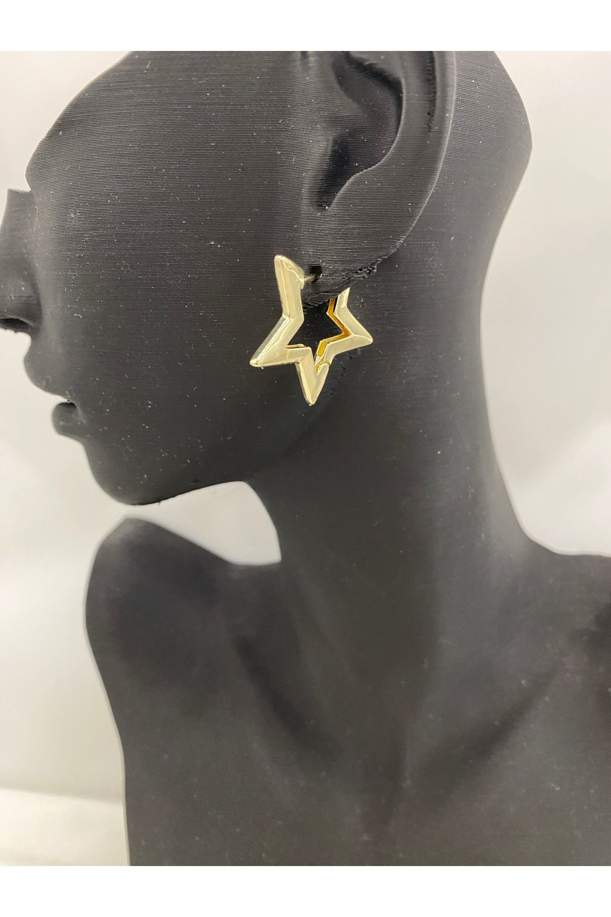 B&G Desing GOLD Yıldız Tasarım Çelik Küpe - Hediyelik Özel
