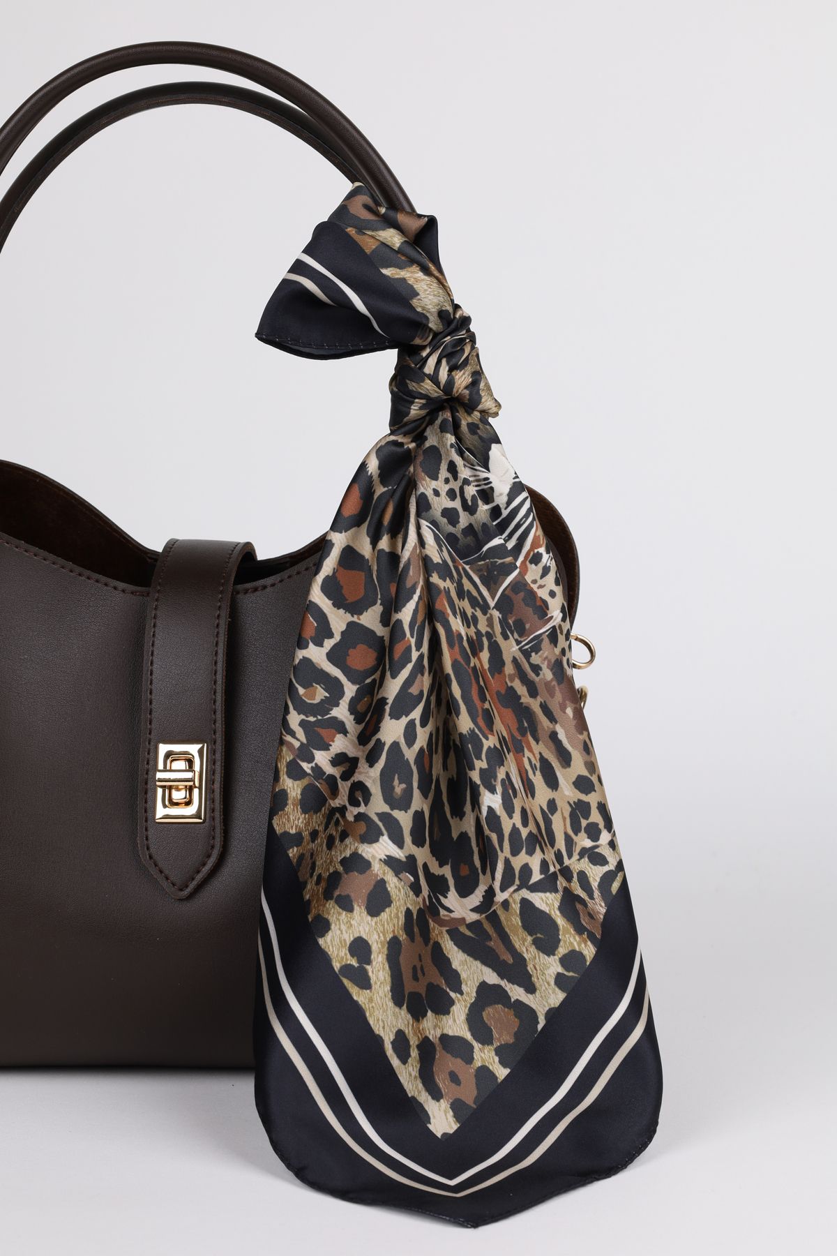 NOTHING-LEOPARD PATTERNED SATIN SCARF 1