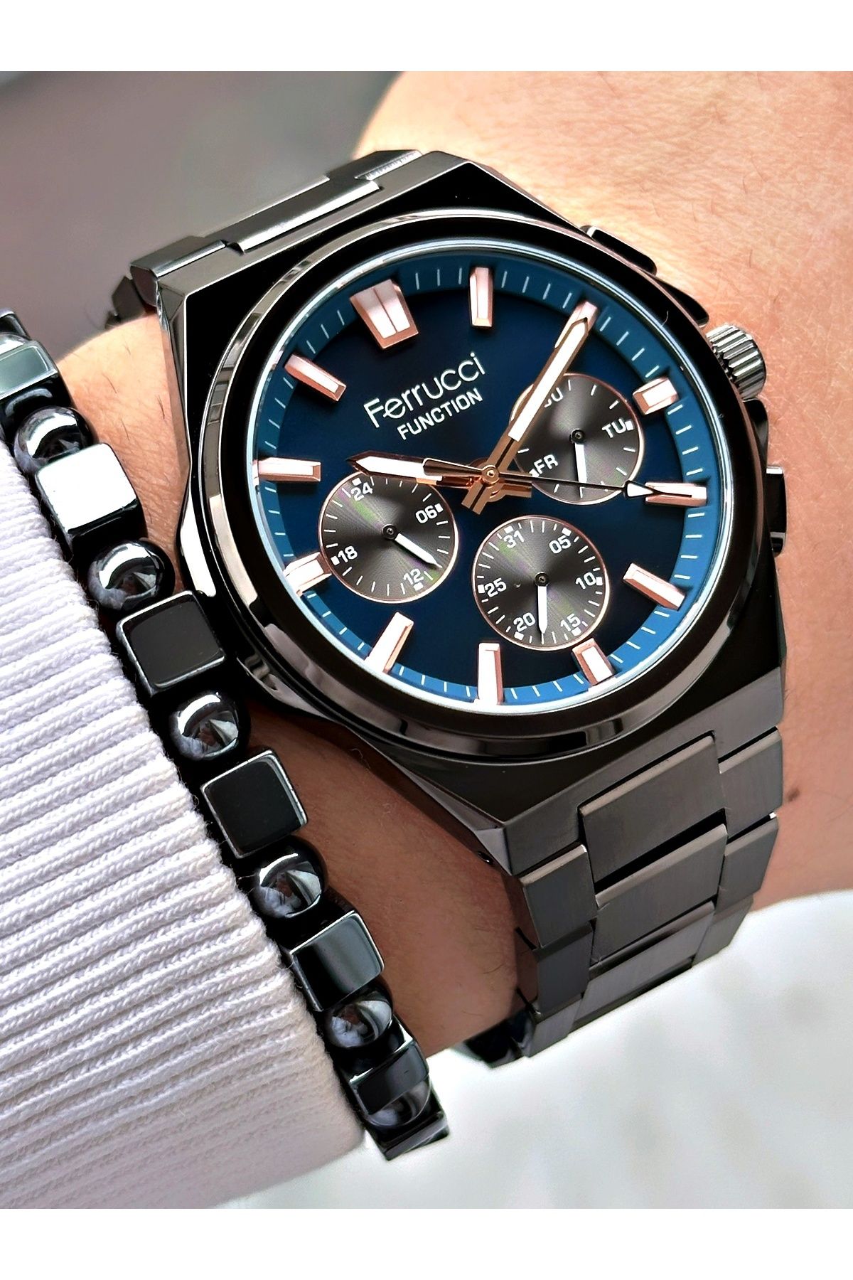 Ferrucci FERRUCCİ LACİVERT KADRANLI FUNCTION KOYU GRİ METAL ERKEK KOL SAATİ