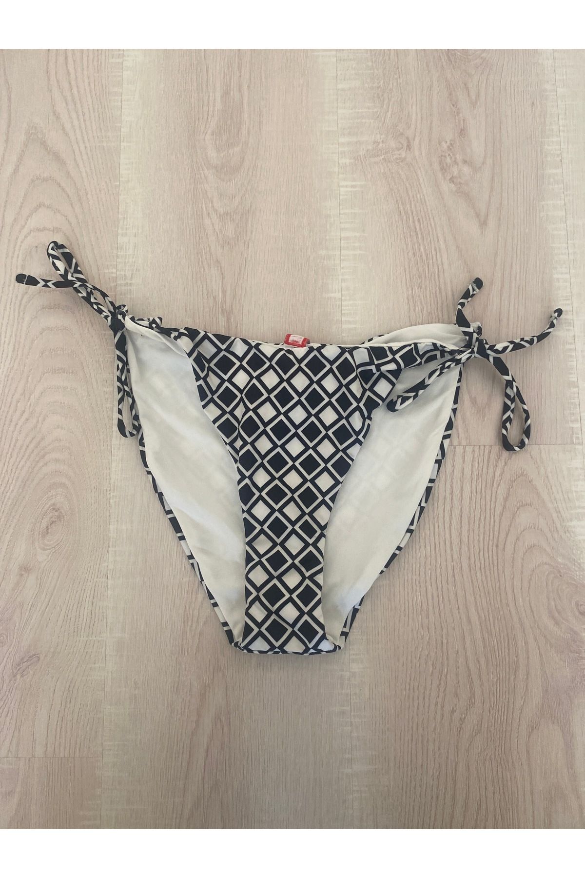 Brk store Kadın Kare Desenli Bikini Altı